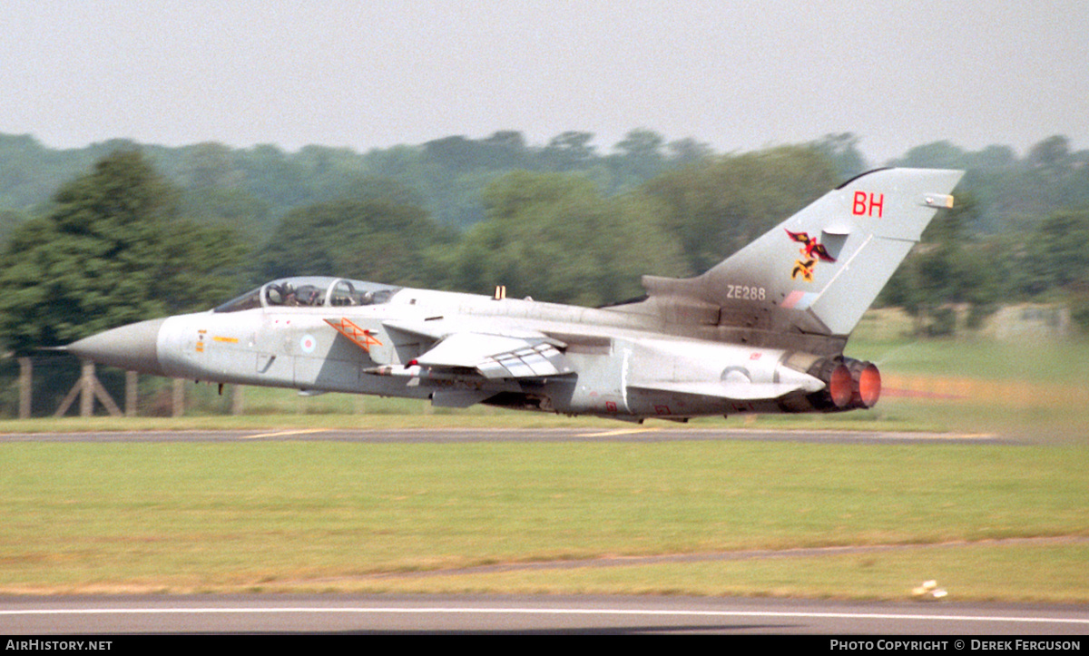 Aircraft Photo of ZE288 | Panavia Tornado F3 | UK - Air Force | AirHistory.net #628475