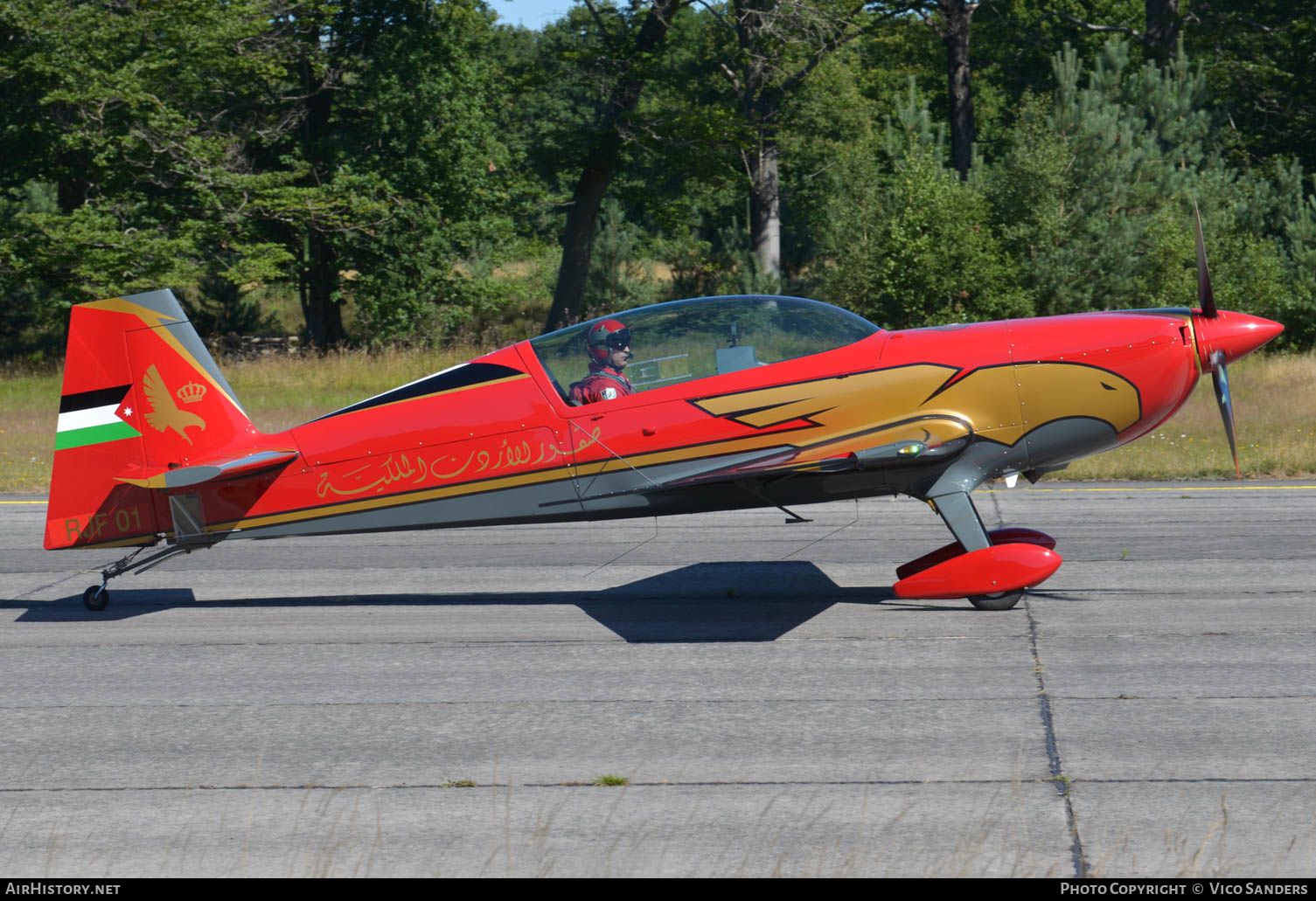 Aircraft Photo of RJF01 | Extra EA-330LX | Royal Jordanian Falcons | AirHistory.net #628502