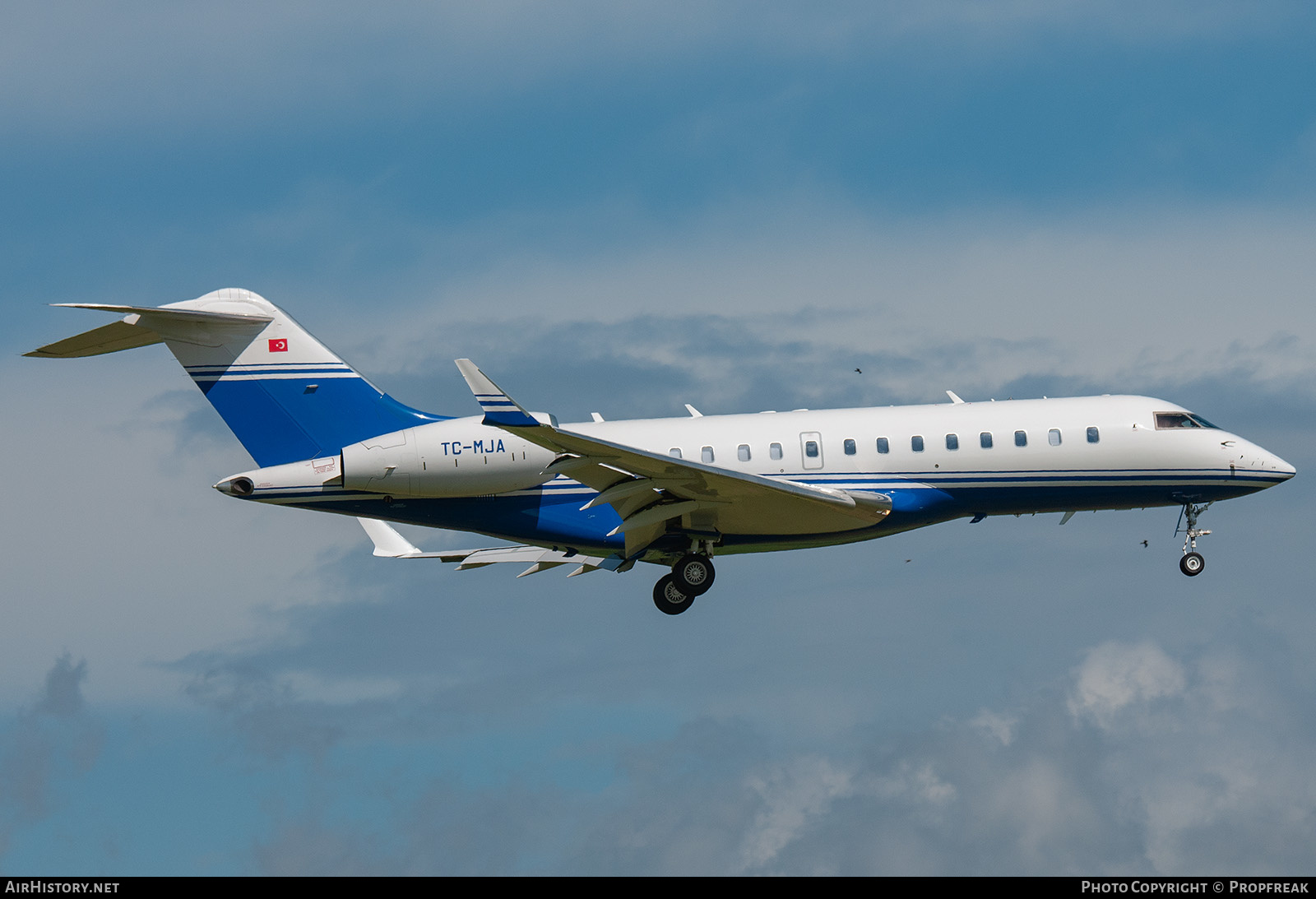 Aircraft Photo of TC-MJA | Bombardier Global 5000 (BD-700-1A11) | AirHistory.net #628564