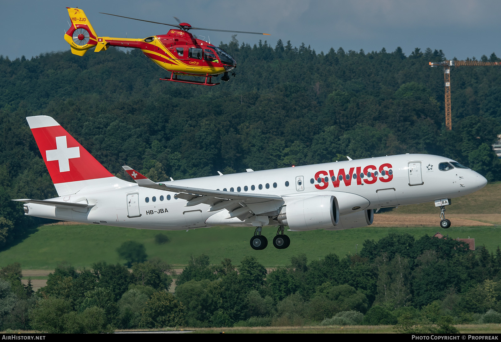 Aircraft Photo of HB-JBA | Bombardier CSeries CS100 (BD-500-1A10) | Swiss International Air Lines | AirHistory.net #628570