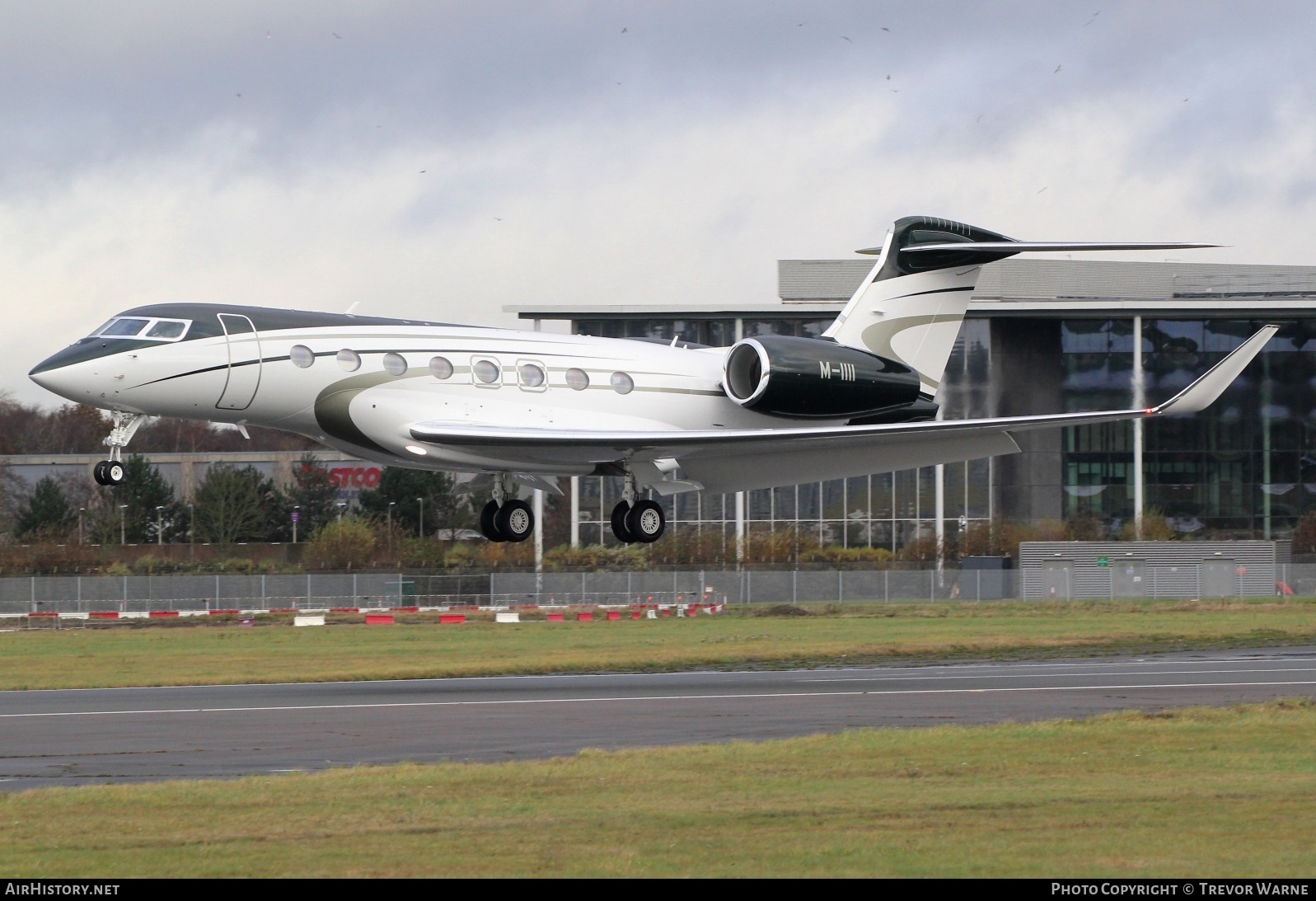 Aircraft Photo of M-IIII | Gulfstream Aerospace G650ER (G-VI) | AirHistory.net #628623