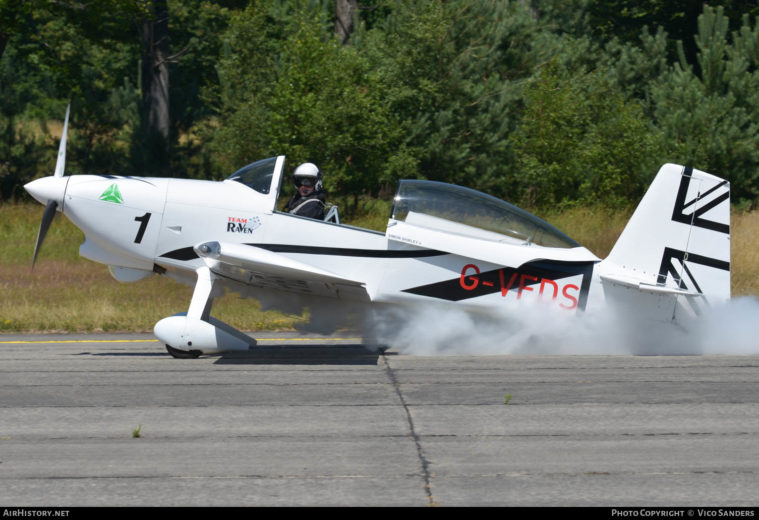 Aircraft Photo of G-VFDS | Van's RV-8 | Team Raven | AirHistory.net #628626