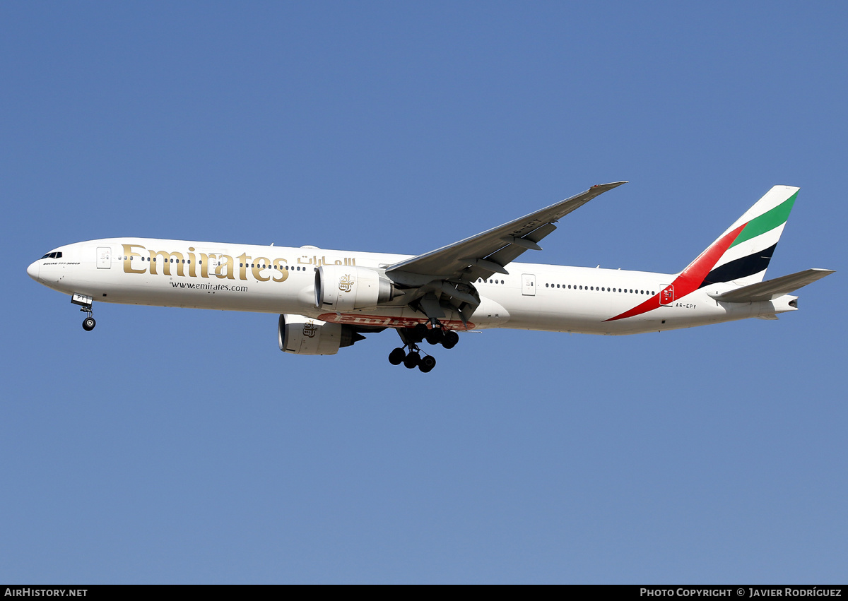 Aircraft Photo of A6-EPY | Boeing 777-300/ER | Emirates | AirHistory.net #628633