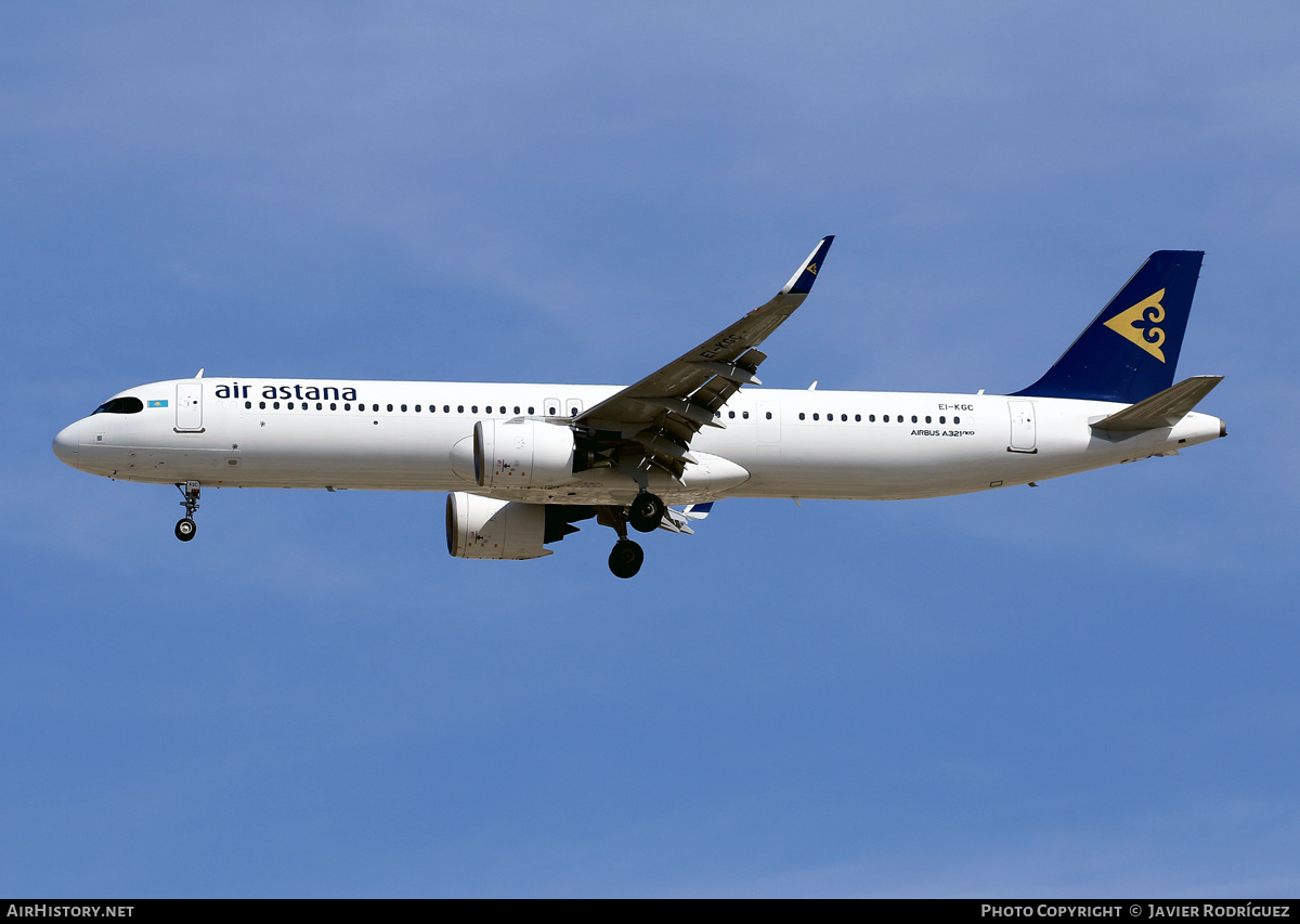 Aircraft Photo of EI-KGC | Airbus A321-271NX | Air Astana | AirHistory.net #628668