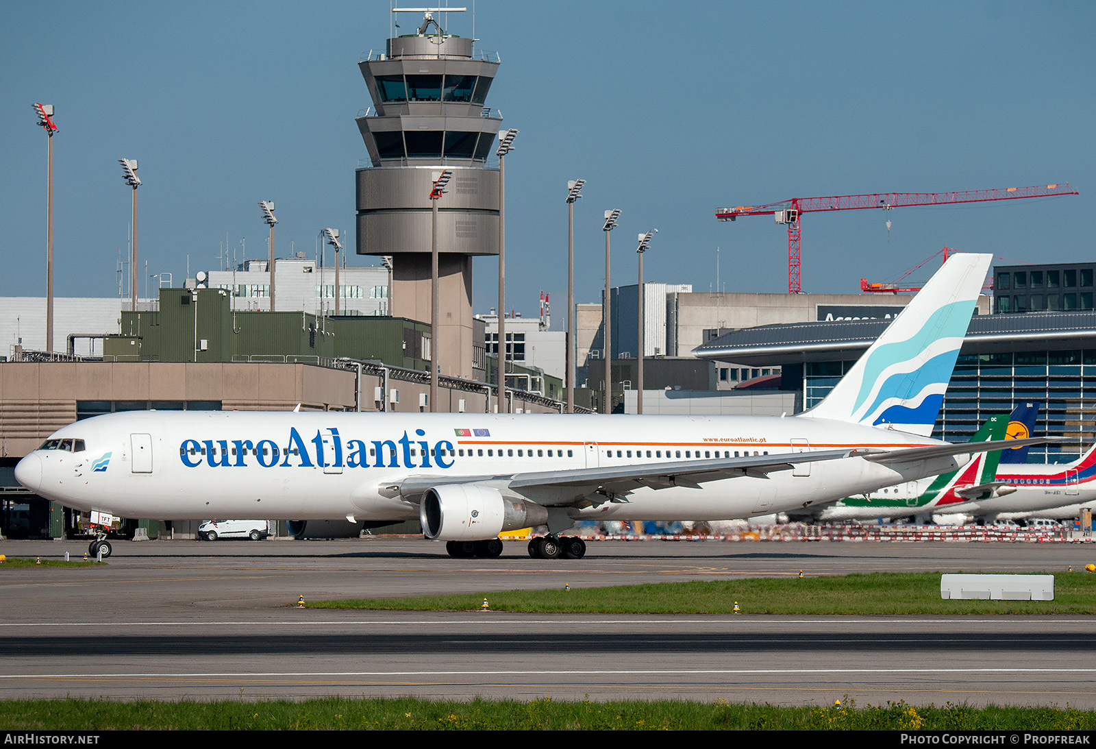 Aircraft Photo of CS-TFT | Boeing 767-3Y0/ER | Euro Atlantic Airways | AirHistory.net #628674