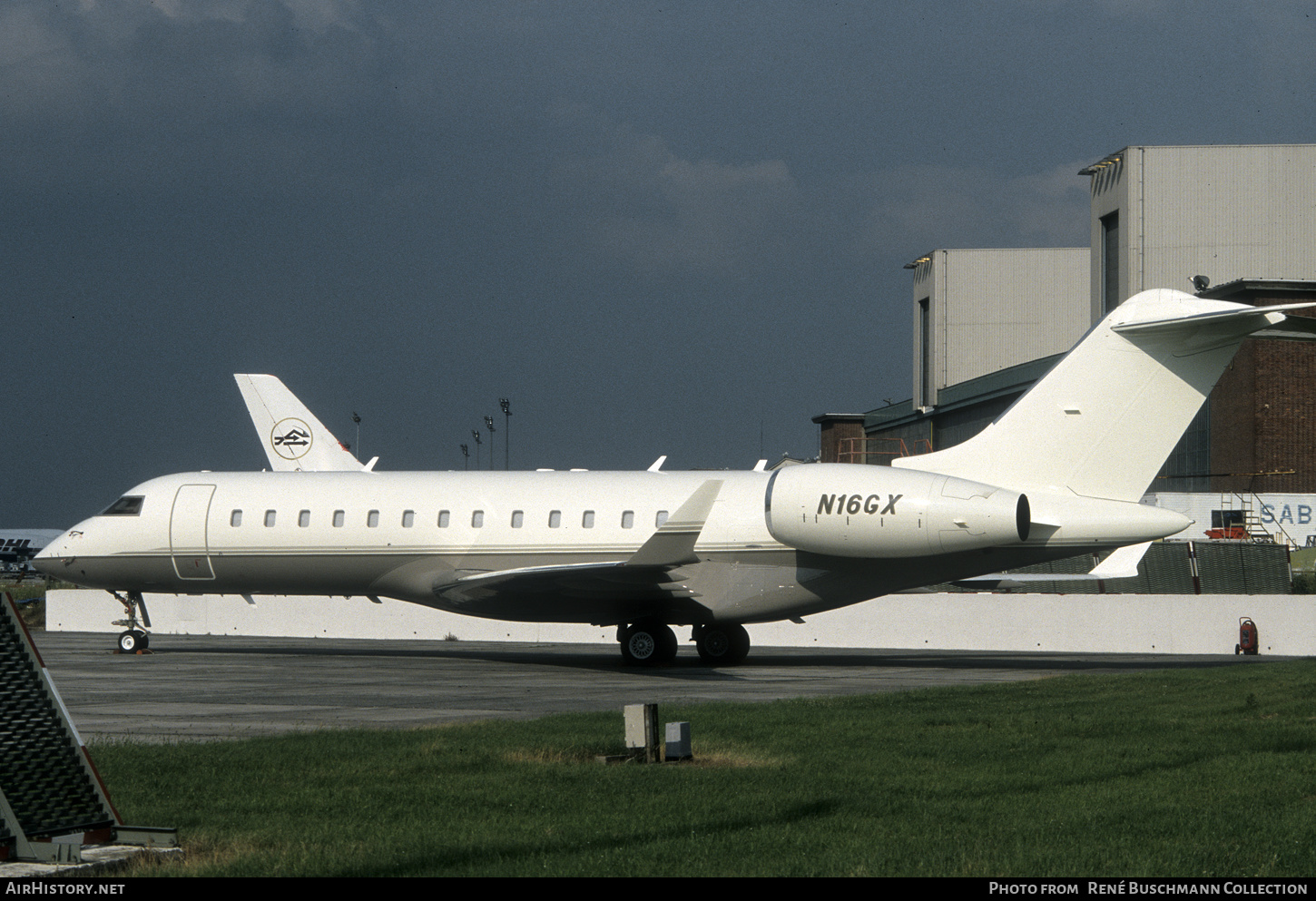 Aircraft Photo of N16GX | Bombardier Global Express (BD-700-1A10) | AirHistory.net #628686
