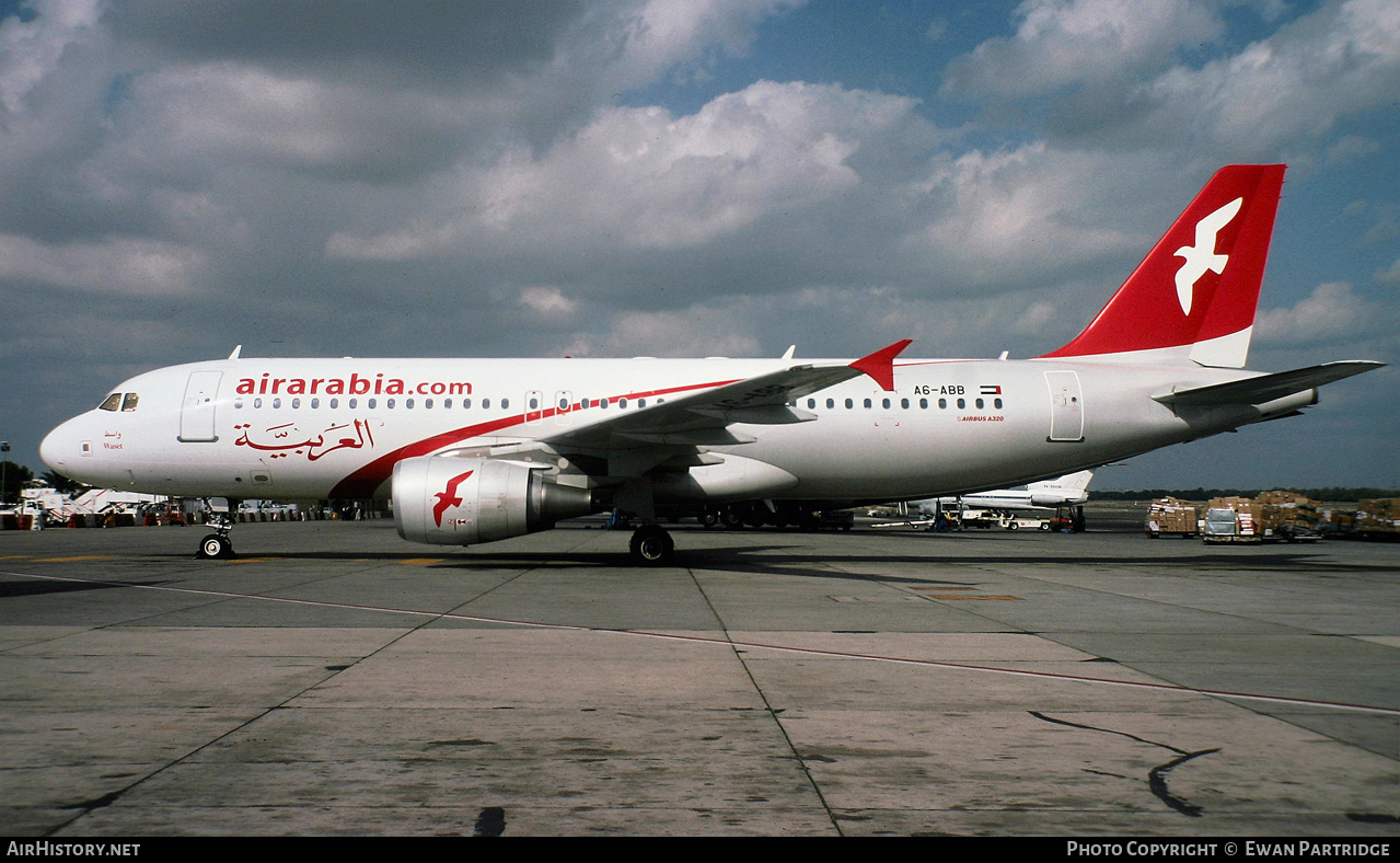 Aircraft Photo of A6-ABB | Airbus A320-214 | Air Arabia | AirHistory.net #628694