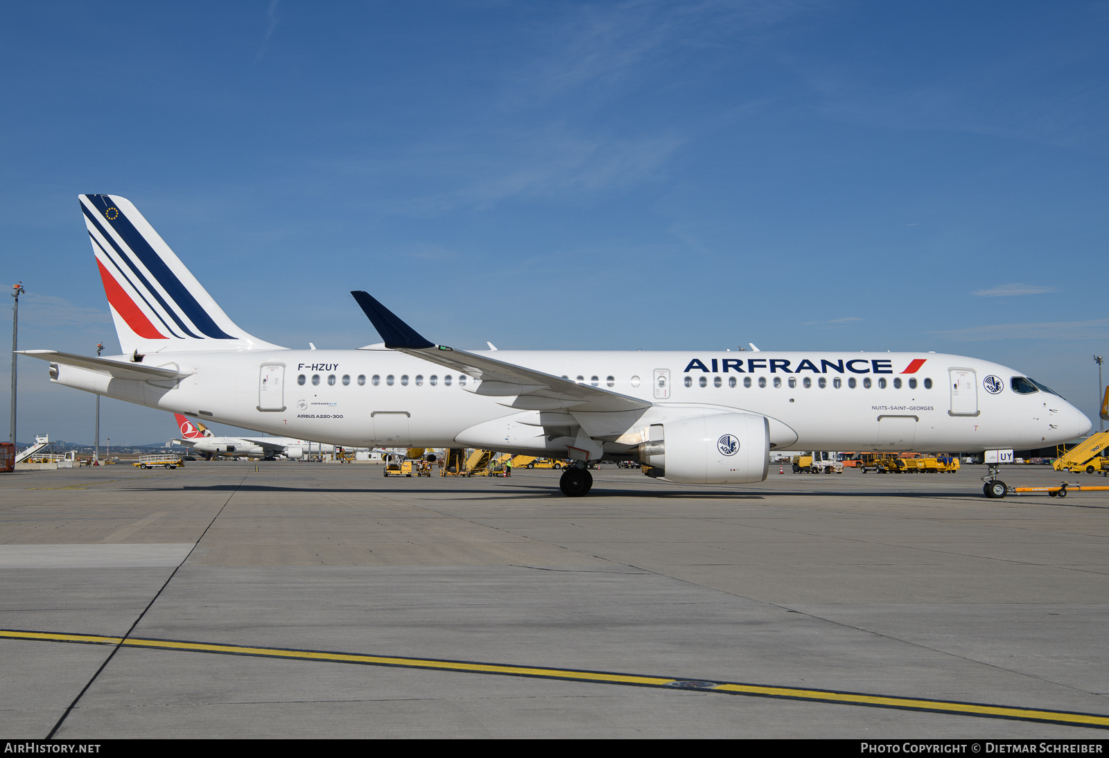 Aircraft Photo of F-HZUY | Airbus A220-371 (BD-500-1A11) | Air France | AirHistory.net #628844