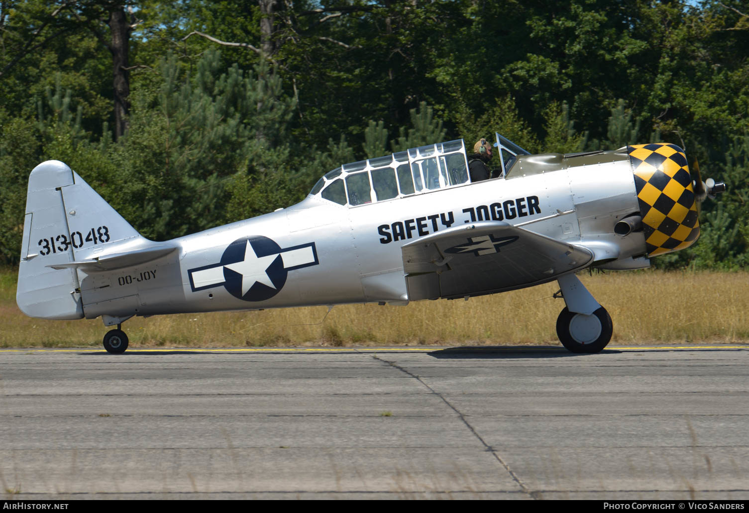 Aircraft Photo of OO-JOY | North American AT-6D Texan | USA - Air Force | AirHistory.net #628879