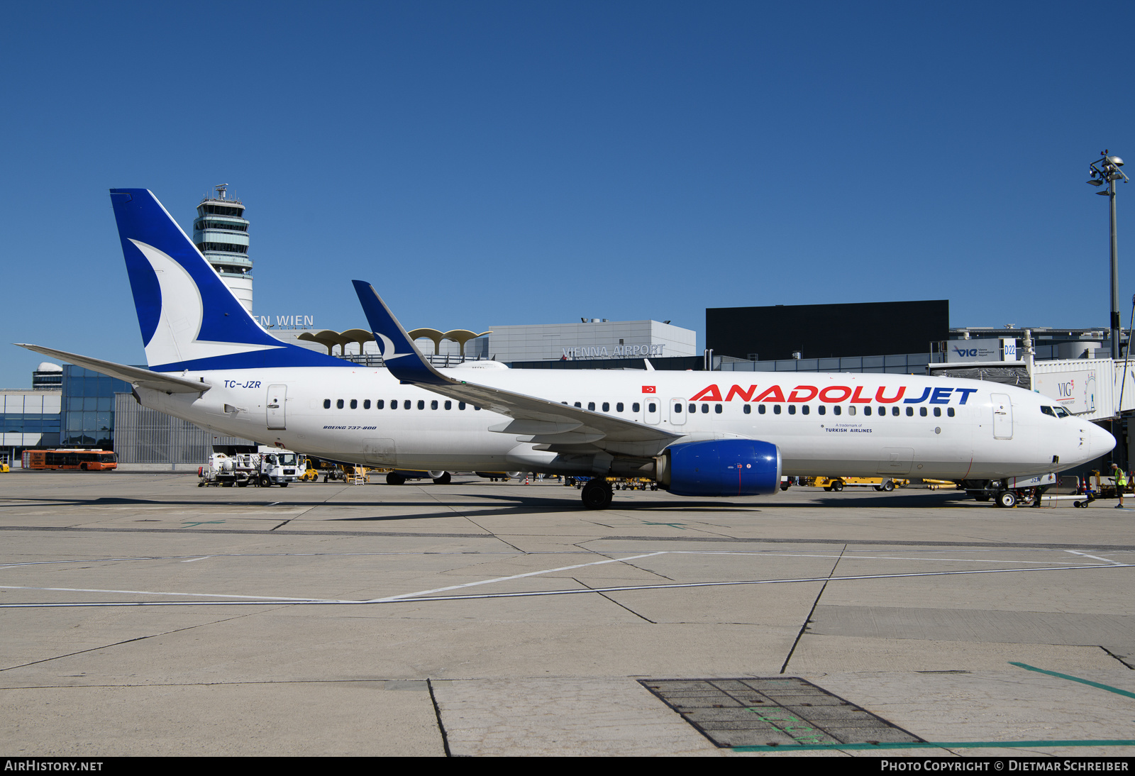 Aircraft Photo of TC-JZR | Boeing 737-8JP | AnadoluJet | AirHistory.net #628890