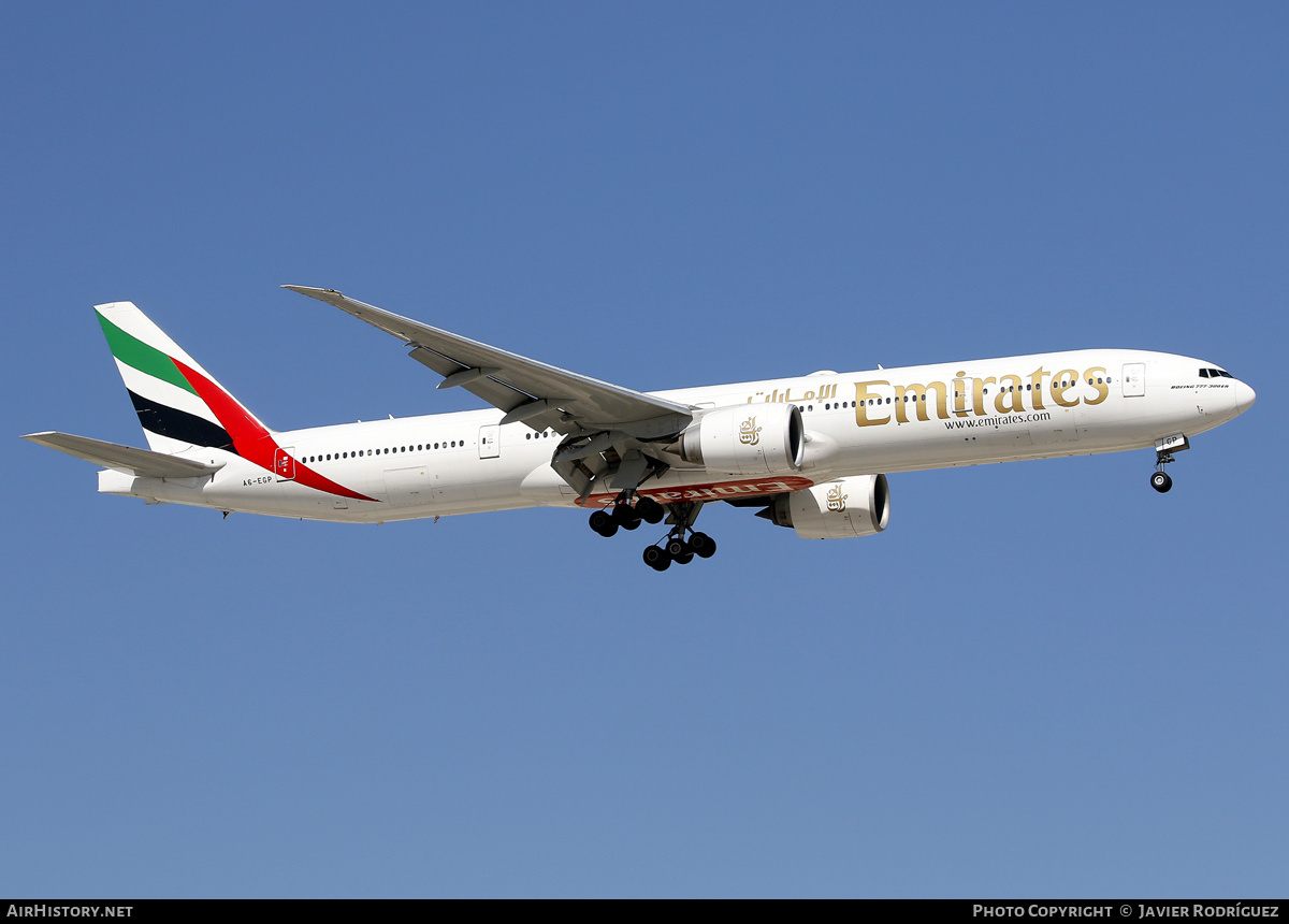 Aircraft Photo of A6-EGP | Boeing 777-31H/ER | Emirates | AirHistory.net #628936