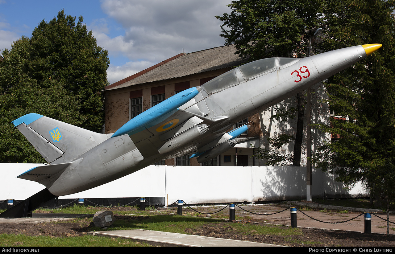 Aircraft Photo of 39 red | Aero L-39 Albatros | Ukraine - Air Force | AirHistory.net #628964