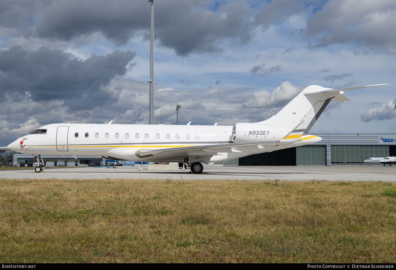 Aircraft Photo of N933EY | Bombardier Global 6000 (BD-700-1A10) | AirHistory.net #629007