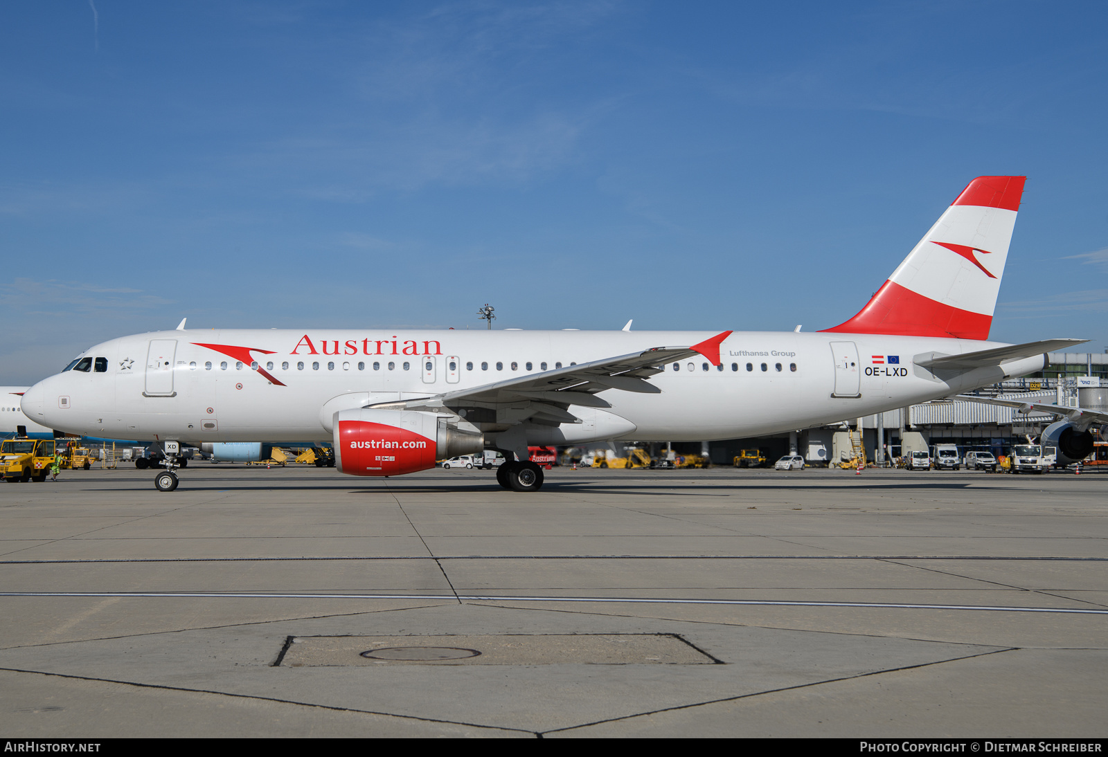 Aircraft Photo of OE-LXD | Airbus A320-216 | Austrian Airlines | AirHistory.net #629030
