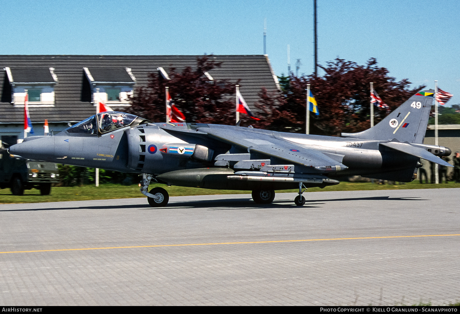 Aircraft Photo of ZD437 | British Aerospace Harrier GR7 | UK - Air Force | AirHistory.net #629044