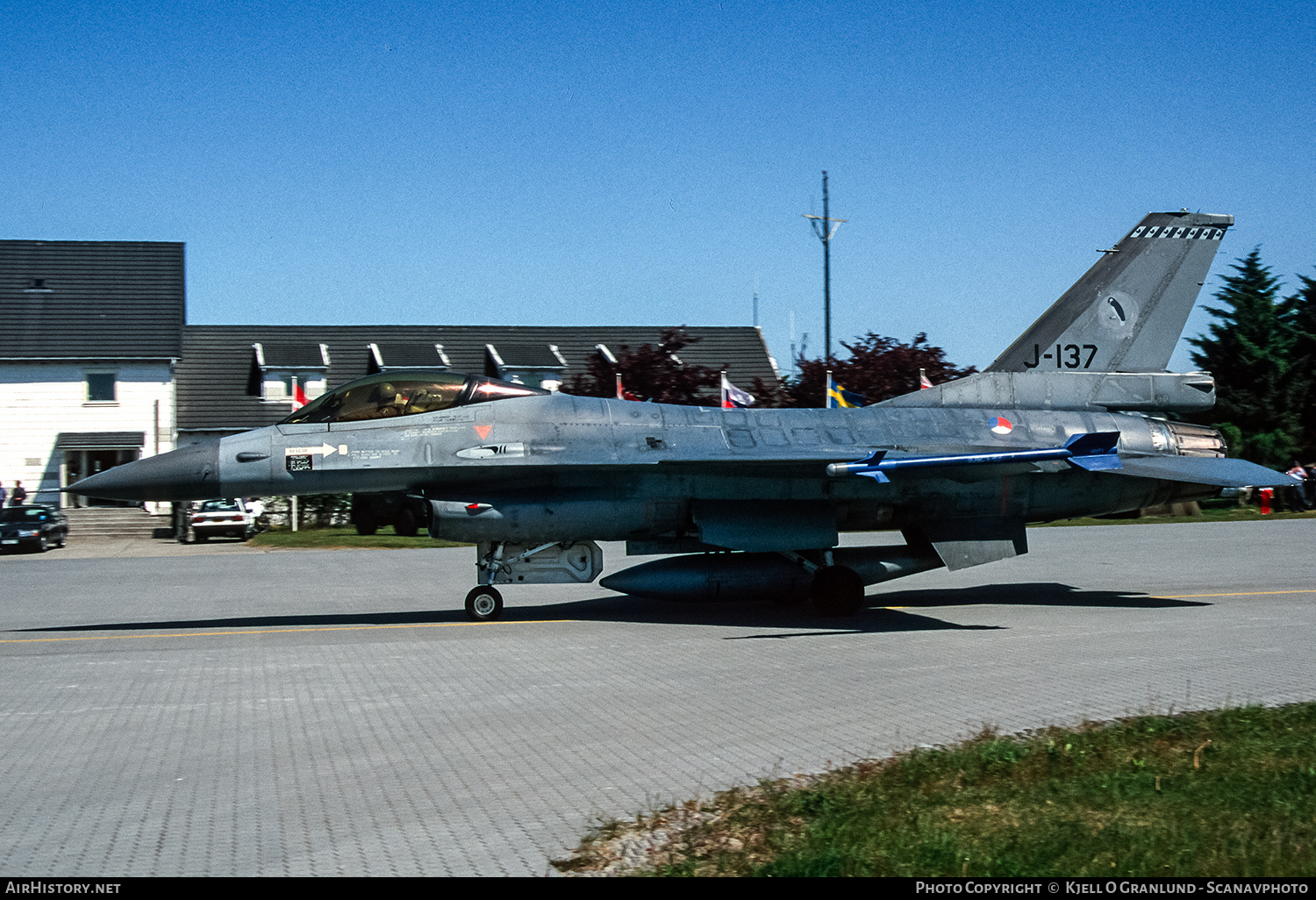 Aircraft Photo of J-137 | General Dynamics F-16A Fighting Falcon | Netherlands - Air Force | AirHistory.net #629059