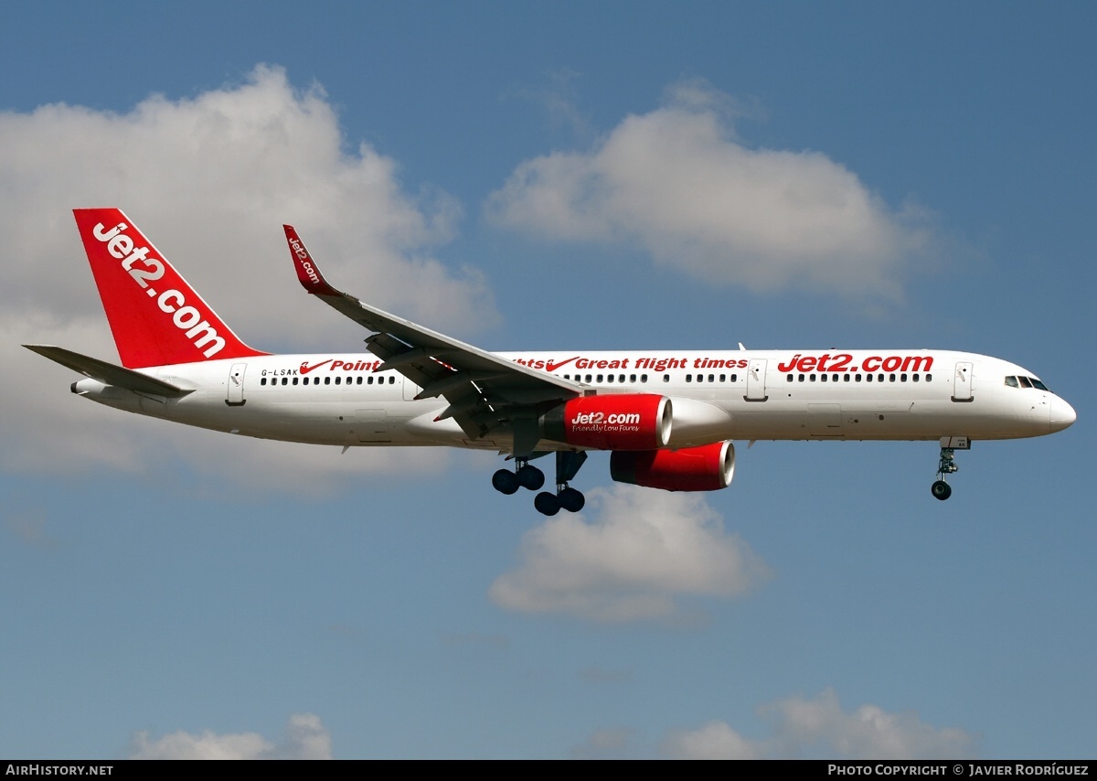 Aircraft Photo of G-LSAK | Boeing 757-23N | Jet2 | AirHistory.net #629155