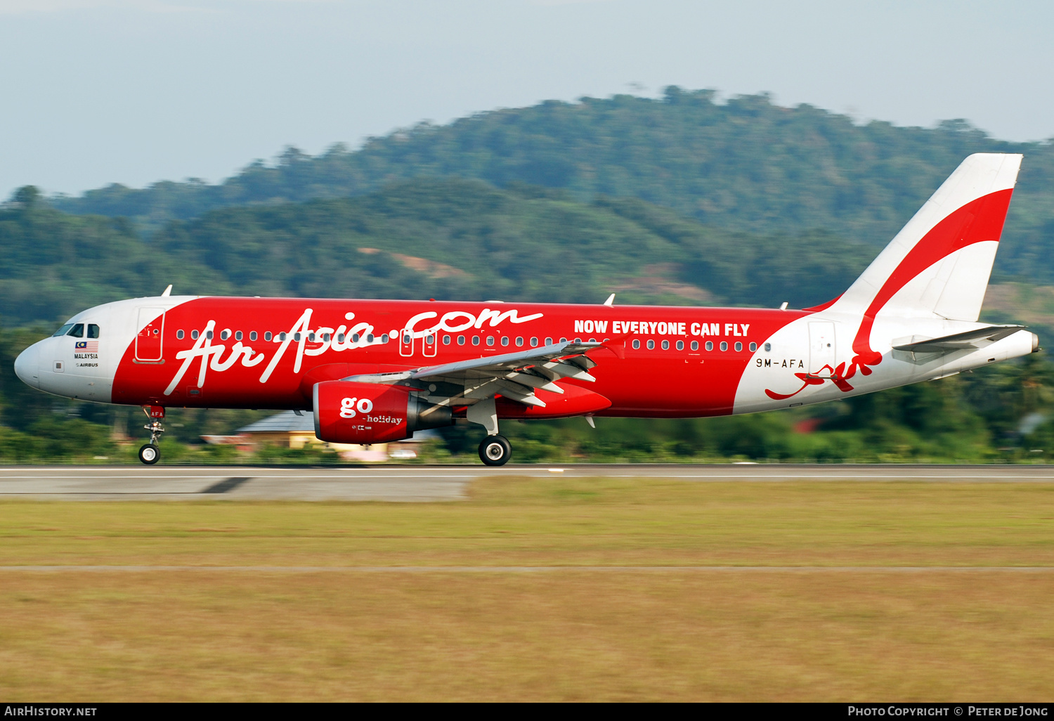 Aircraft Photo of 9M-AFA | Airbus A320-214 | AirAsia | AirHistory.net #629278