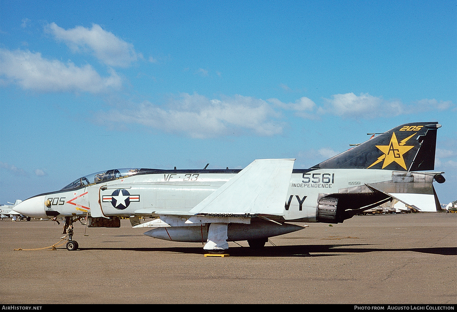 Aircraft Photo of 155561 | McDonnell Douglas F-4J Phantom II | USA - Navy | AirHistory.net #629306