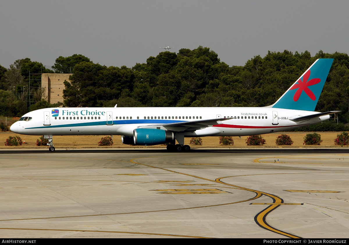 Aircraft Photo of G-OOBJ | Boeing 757-2B7 | First Choice Airways | AirHistory.net #629341