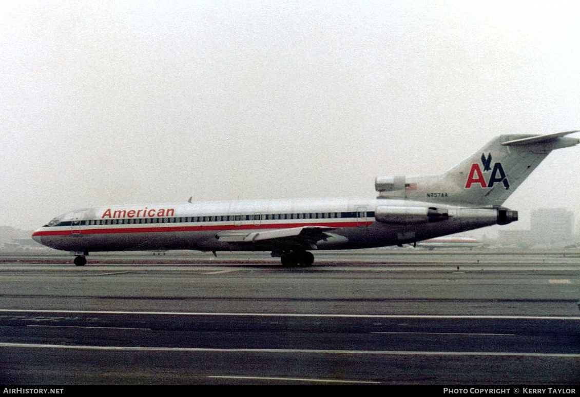 Aircraft Photo of N857AA | Boeing 727-223/Adv | American Airlines | AirHistory.net #629347