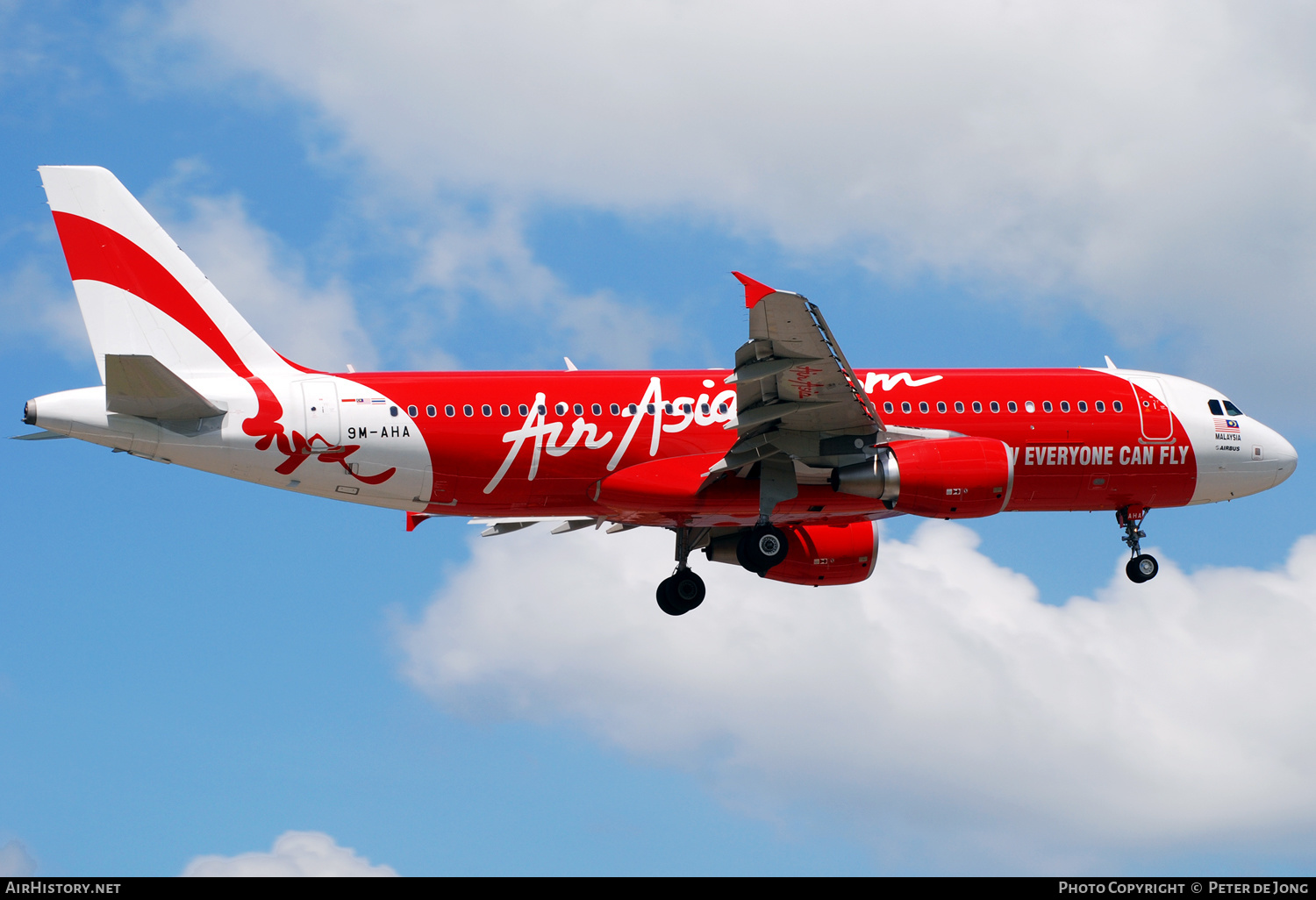 Aircraft Photo of 9M-AHA | Airbus A320-216 | AirAsia | AirHistory.net #629373
