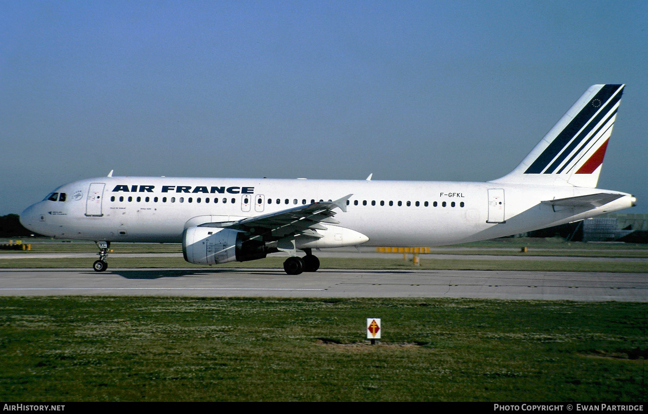 Aircraft Photo of F-GFKL | Airbus A320-211 | Air France | AirHistory.net #629374