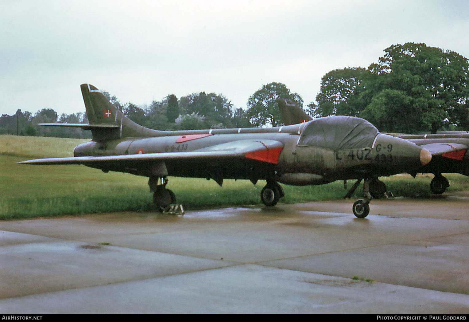 Aircraft Photo of E-402 / G-9-433 | Hawker Hunter F51 | Denmark - Air Force | AirHistory.net #629415
