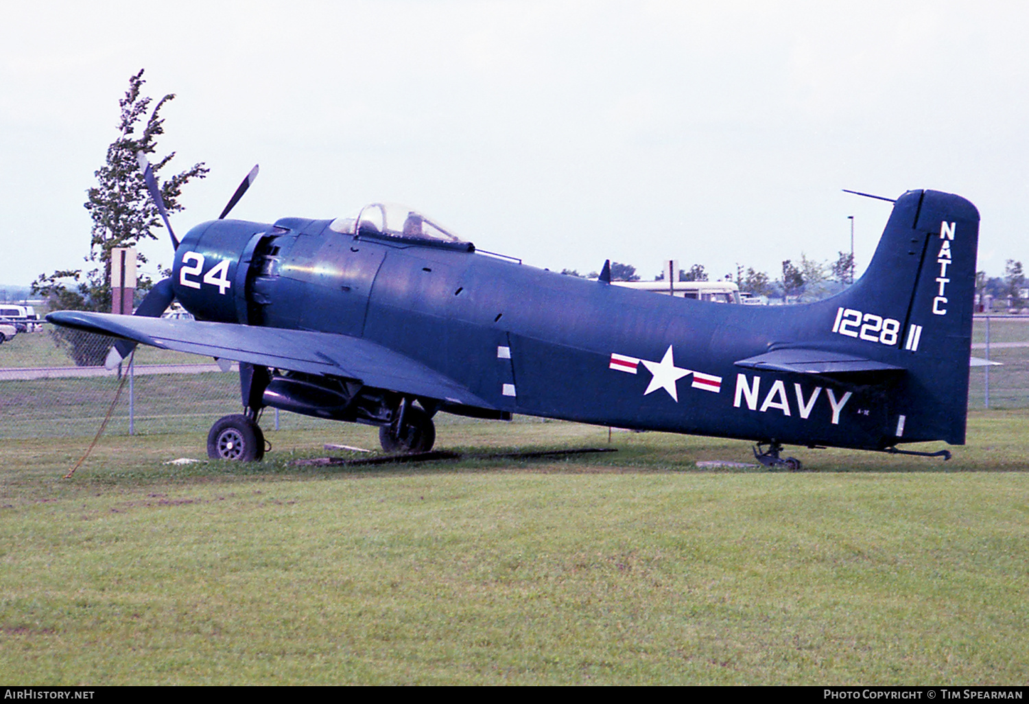 Aircraft Photo of 122811 | Douglas AD-3 Skyraider | USA - Navy | AirHistory.net #629525