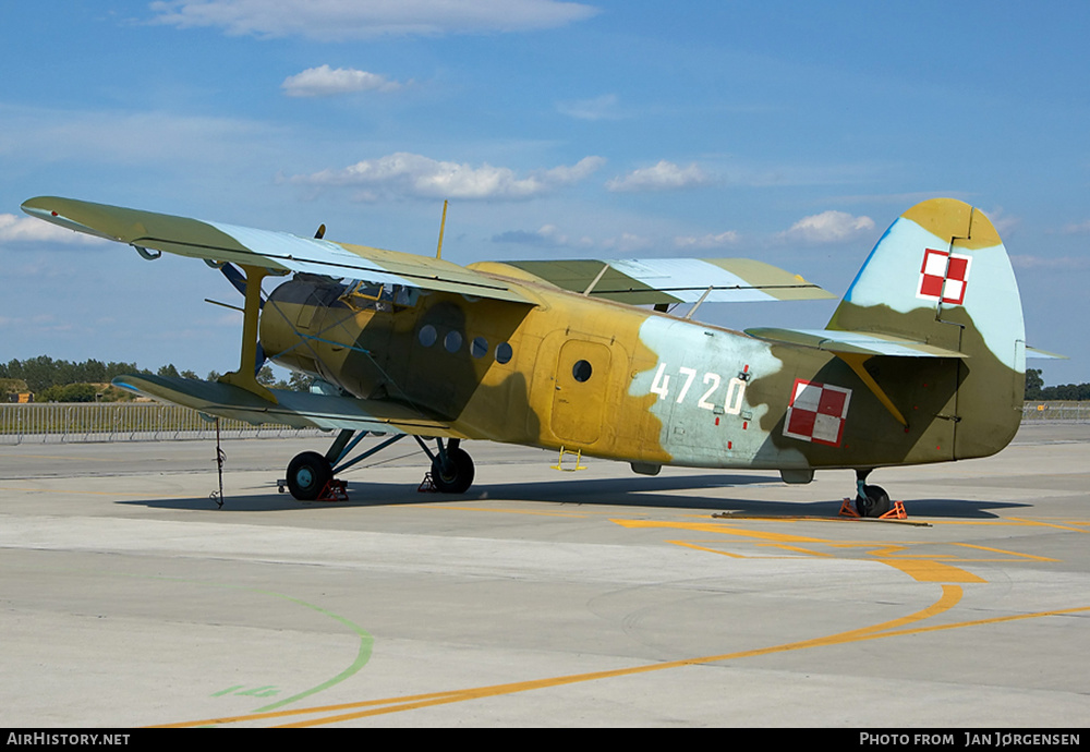 Aircraft Photo of 4720 | Antonov An-2T | Poland - Air Force | AirHistory.net #629527