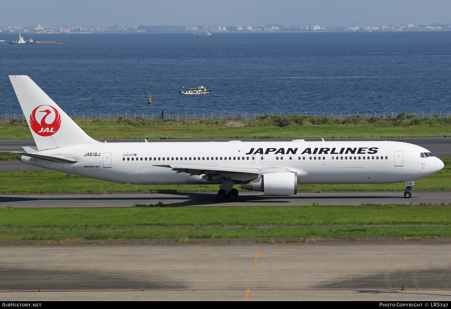 Aircraft Photo of JA610J | Boeing 767-346/ER | Japan Airlines - JAL | AirHistory.net #629538