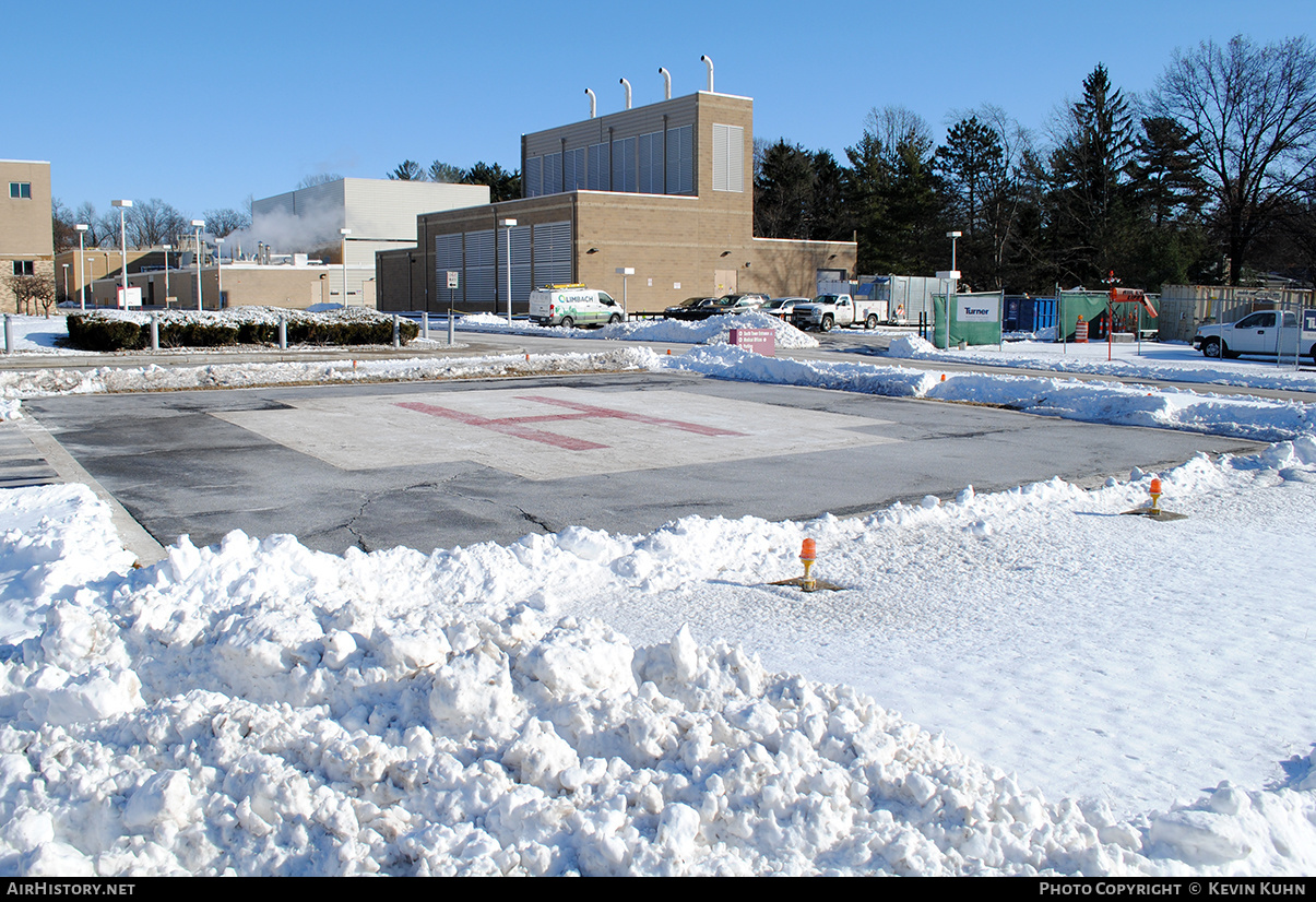 Airport photo of Columbus - Mount Carmel East Hospital Heliport (28OI) in Ohio, United States | AirHistory.net #629550