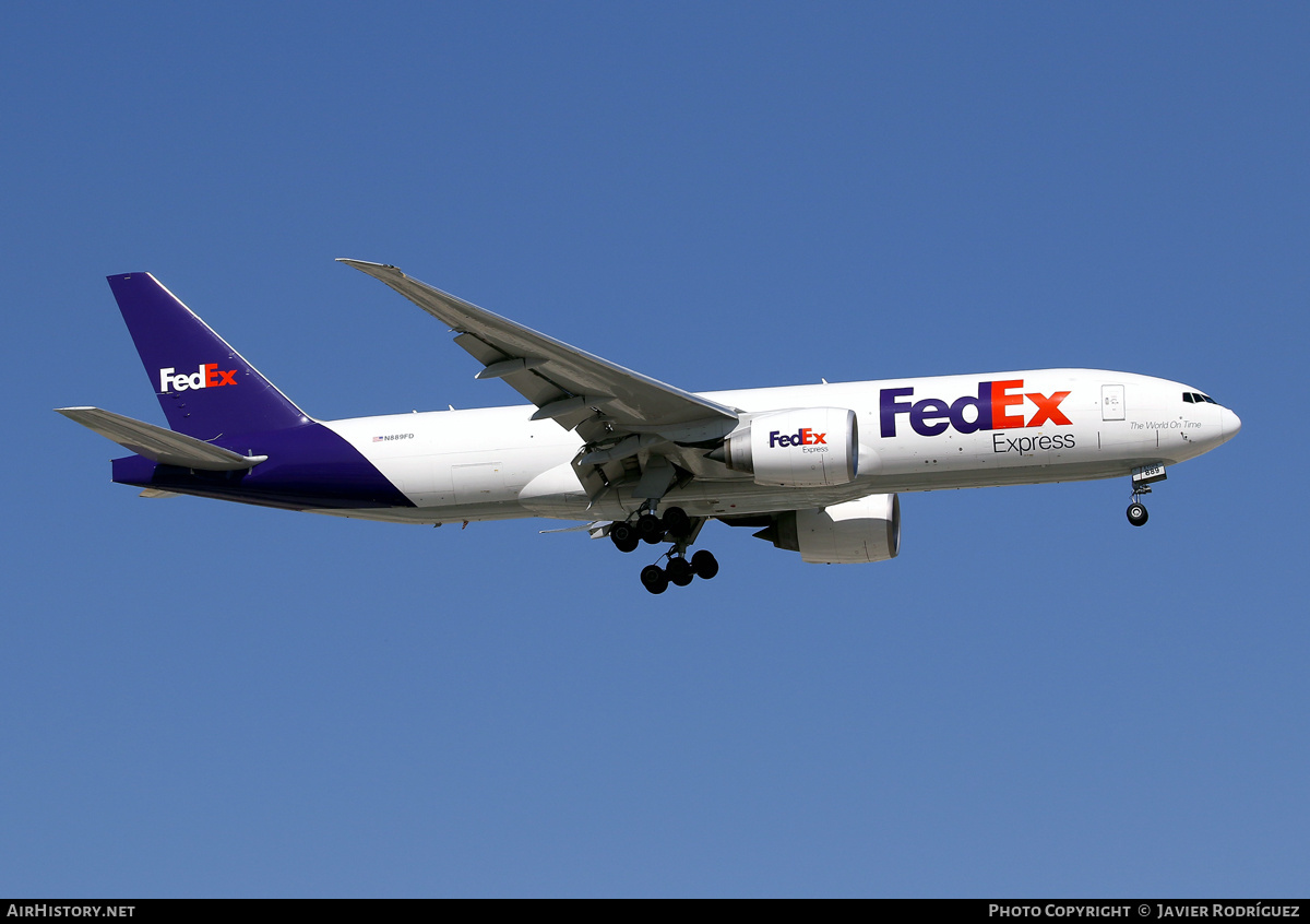Aircraft Photo of N889FD | Boeing 777-FS2 | FedEx Express | AirHistory.net #629552