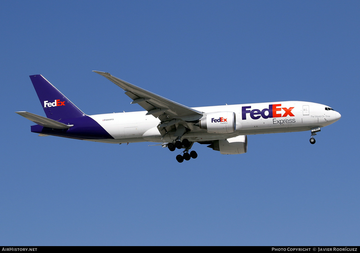 Aircraft Photo of N889FD | Boeing 777-FS2 | FedEx Express - Federal Express | AirHistory.net #629552