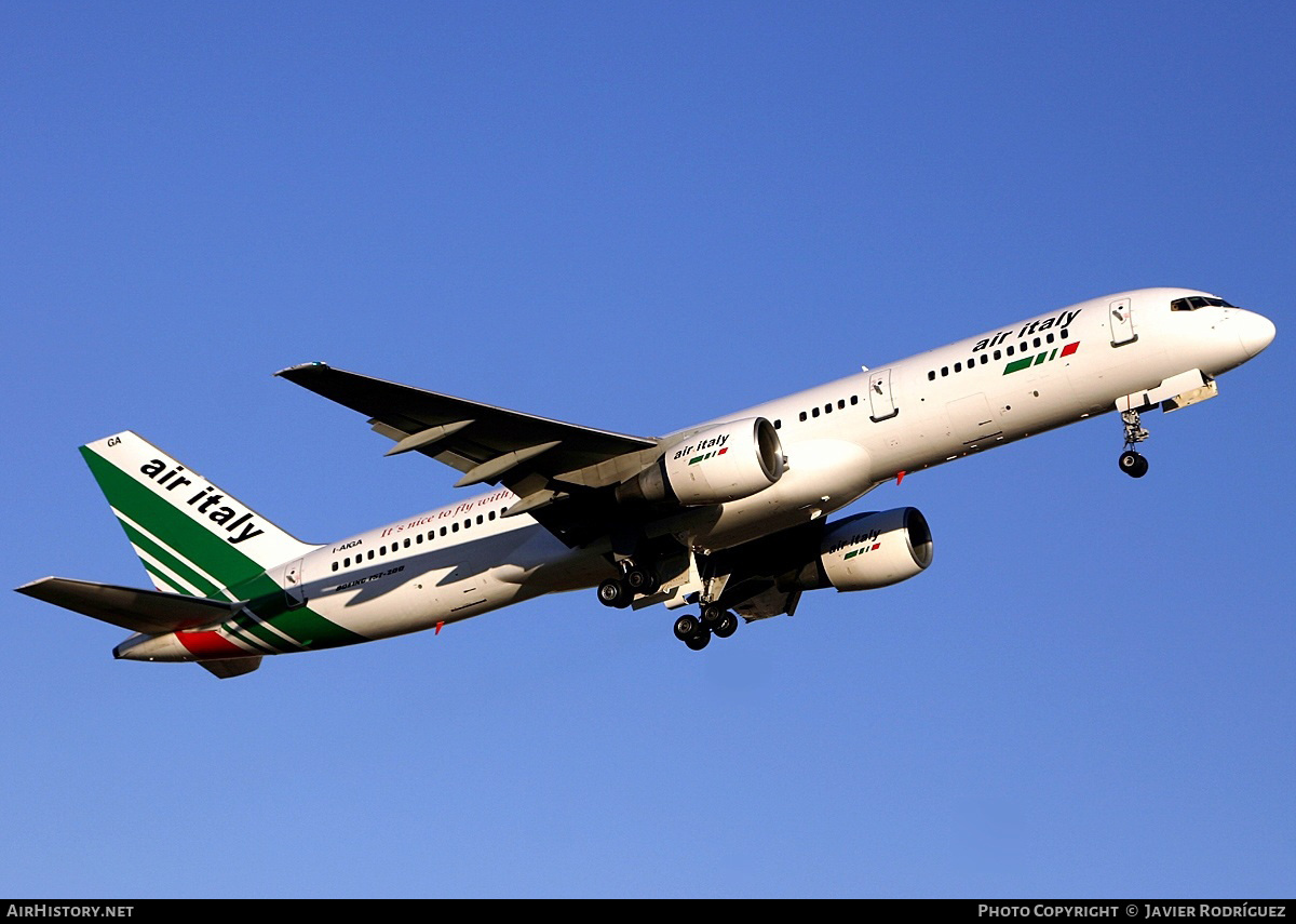Aircraft Photo of I-AIGA | Boeing 757-230 | Air Italy | AirHistory.net #629554