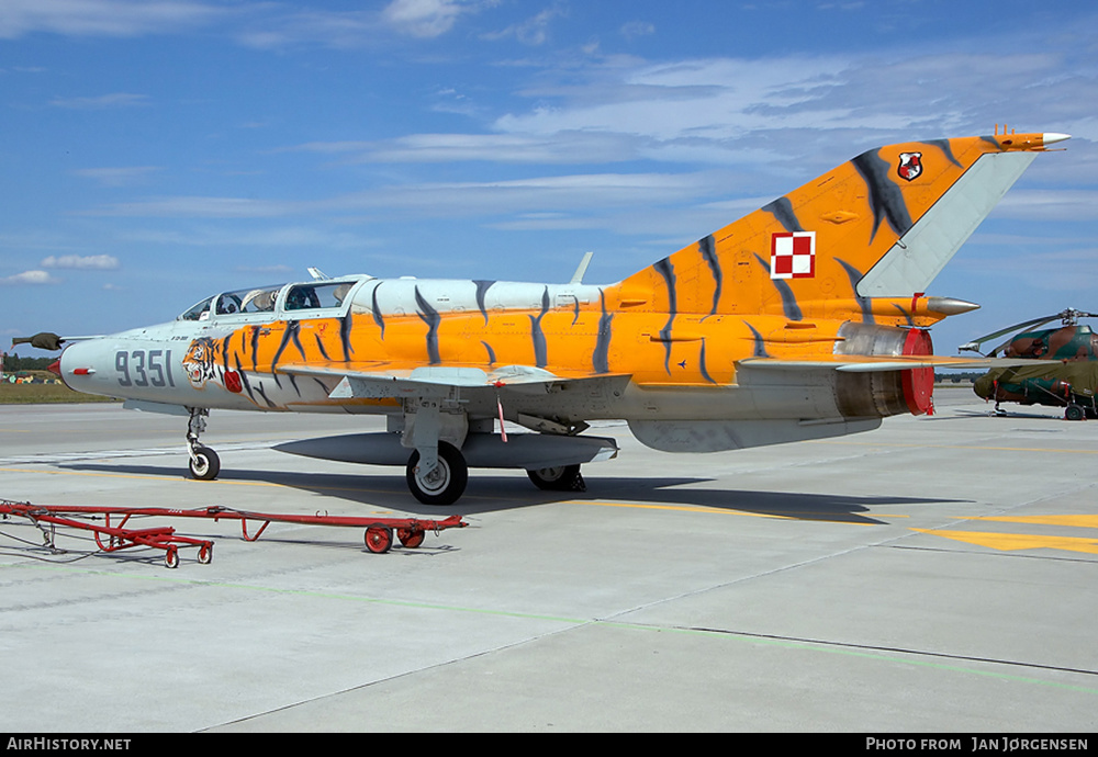 Aircraft Photo of 9351 | Mikoyan-Gurevich MiG-21UM | Poland - Air Force | AirHistory.net #629560