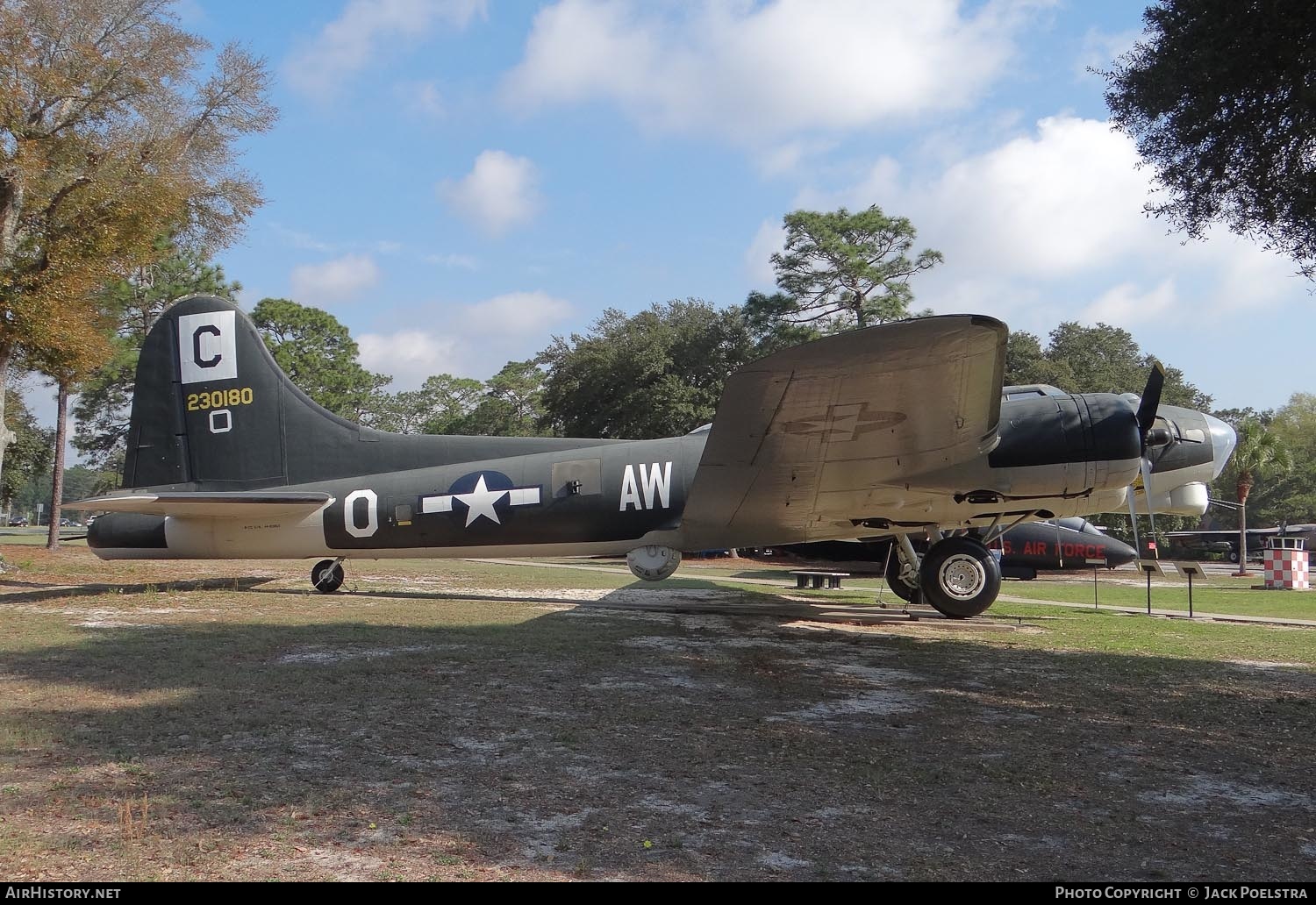 Aircraft Photo of 42-30180 | Boeing B-17G Flying Fortress | USA - Air Force | AirHistory.net #629570