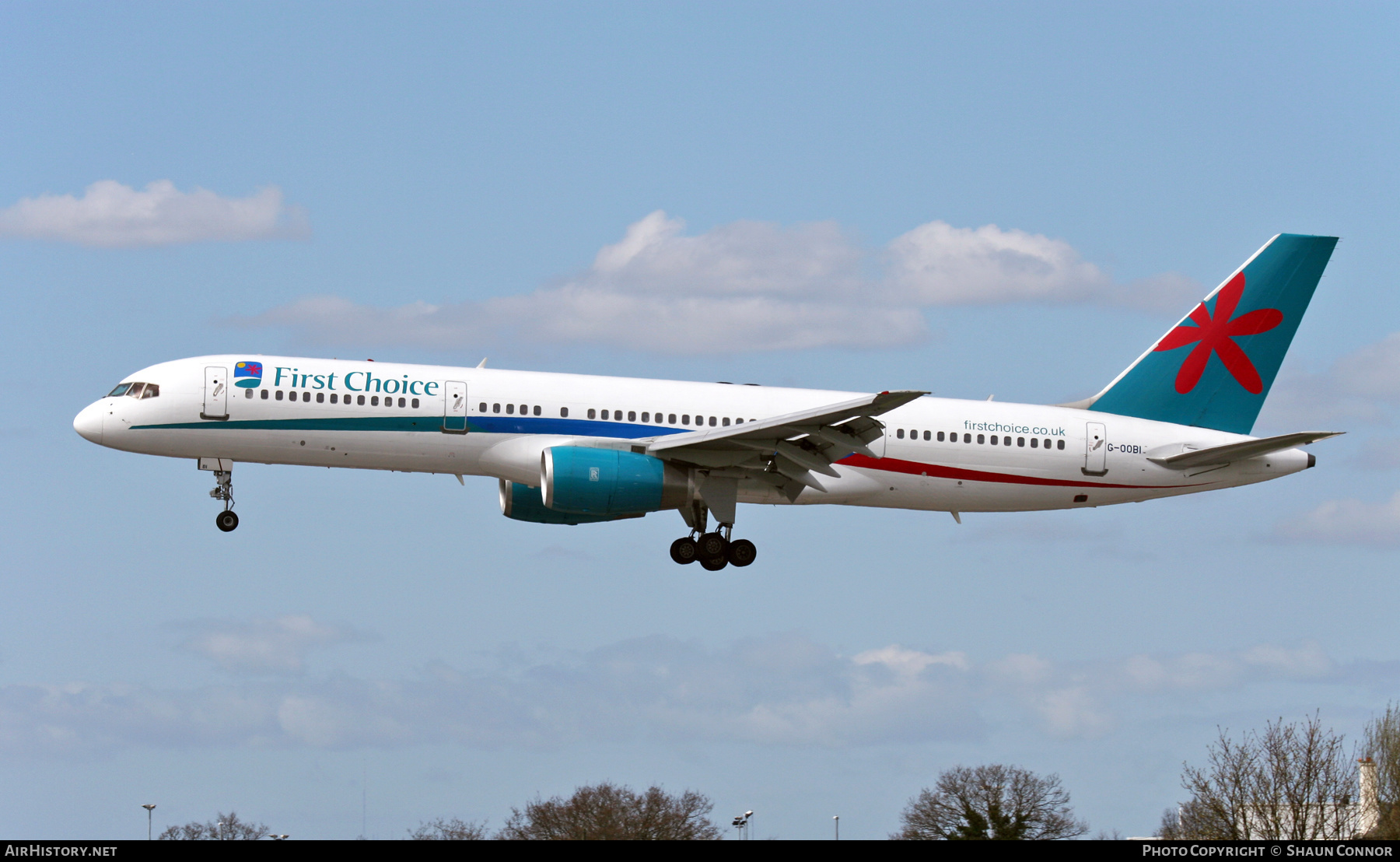 Aircraft Photo of G-OOBI | Boeing 757-2B7 | First Choice Airways | AirHistory.net #629616