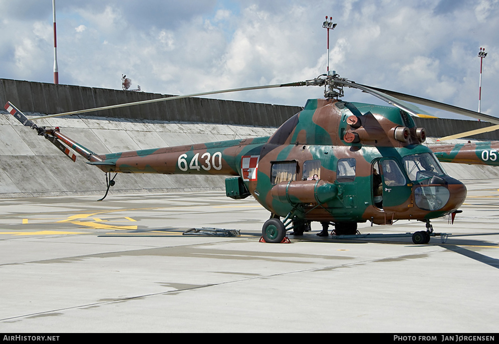 Aircraft Photo of 6430 | Mil Mi-2R | Poland - Air Force | AirHistory.net #629634
