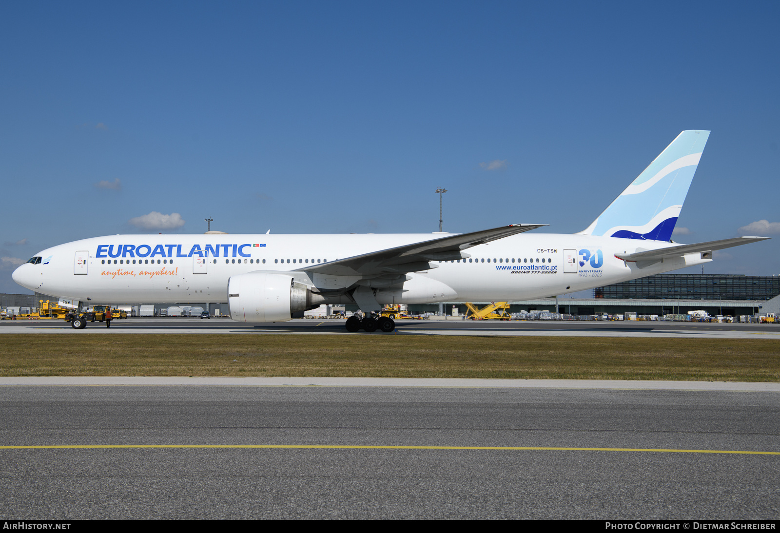 Aircraft Photo of CS-TSW | Boeing 777-243/ER | Euro Atlantic Airways | AirHistory.net #629674