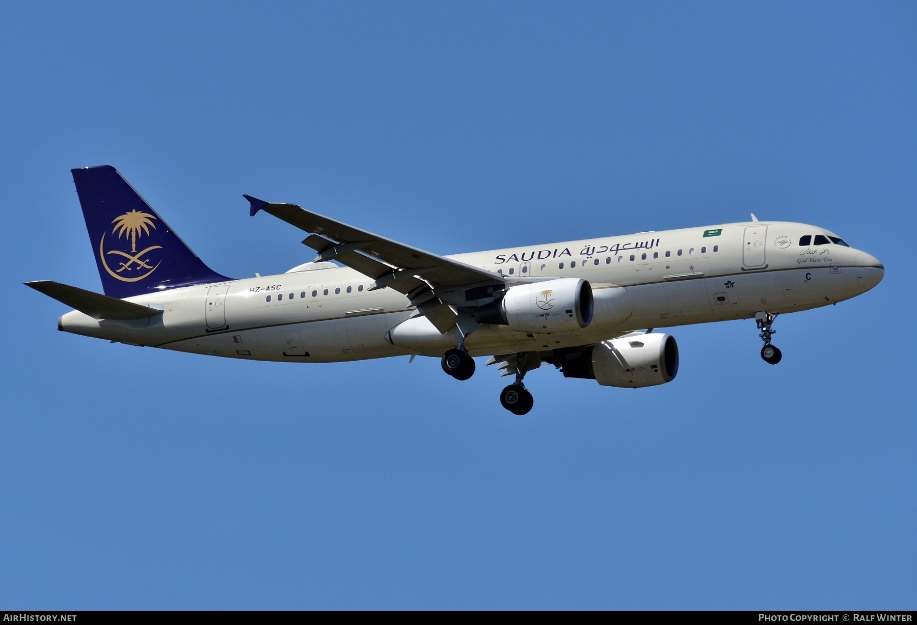 Aircraft Photo of HZ-ASC | Airbus A320-214 | Saudia - Saudi Arabian Airlines | AirHistory.net #629691