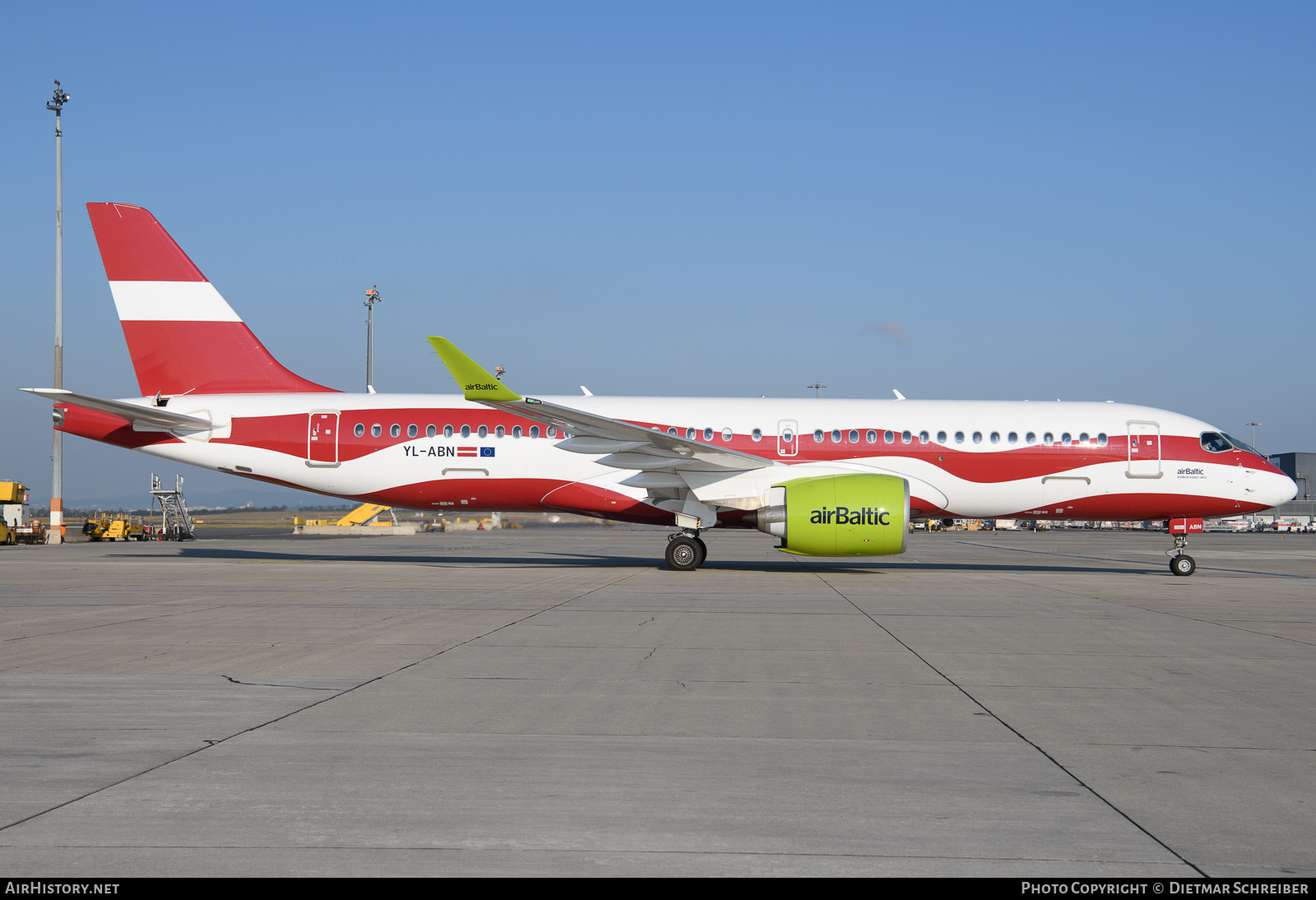 Aircraft Photo of YL-ABN | Airbus A220-371 (BD-500-1A11) | AirBaltic | AirHistory.net #629698