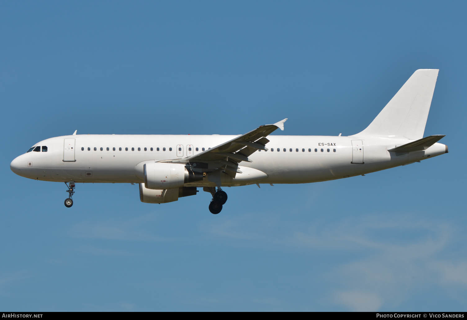 Aircraft Photo of ES-SAX | Airbus A320-214 | AirHistory.net #629718