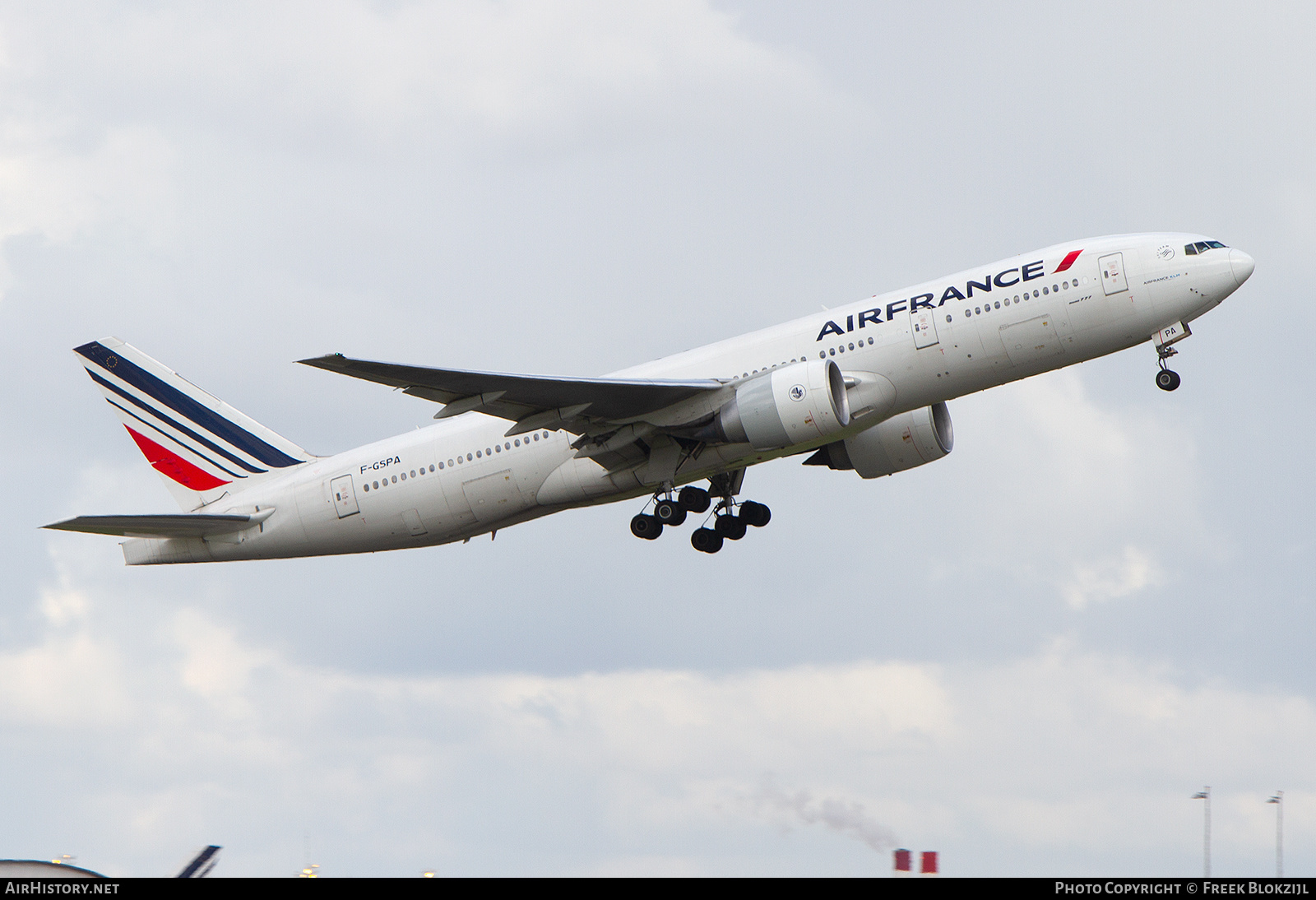 Aircraft Photo of F-GSPA | Boeing 777-228/ER | Air France | AirHistory.net #629783