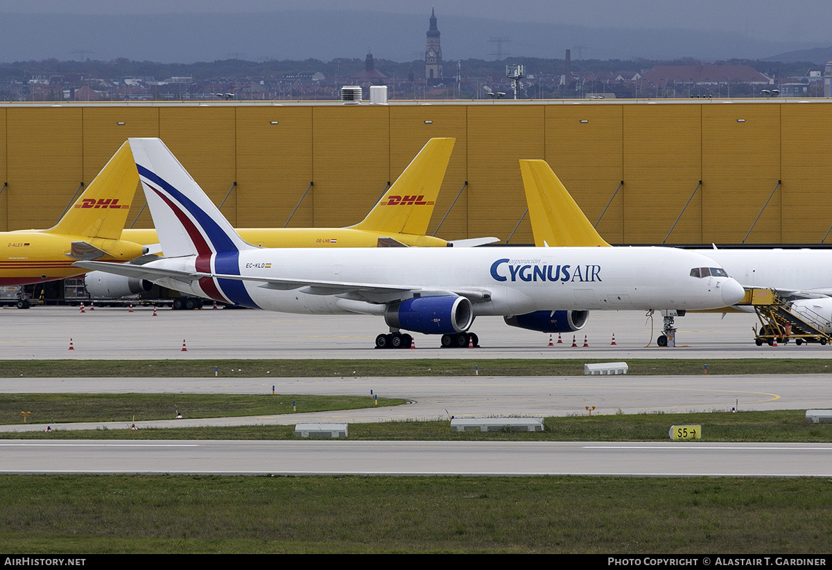 Aircraft Photo of EC-KLD | Boeing 757-236(PCF) | Cygnus Air | AirHistory.net #629836