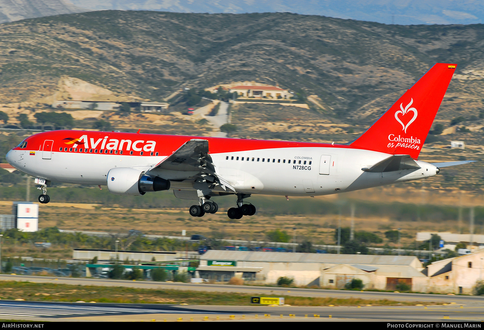 Aircraft Photo of N728CG | Boeing 767-283/ER | Avianca | AirHistory.net #629845