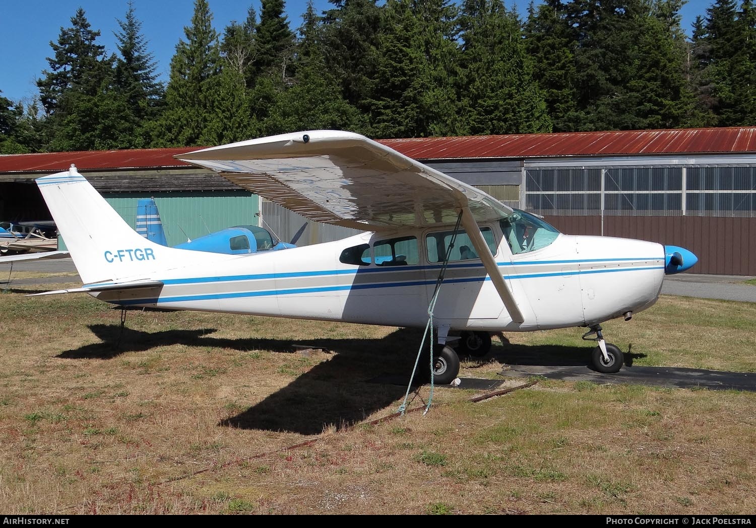 Aircraft Photo of C-FTGR | Cessna 182D Skylane | AirHistory.net #629898