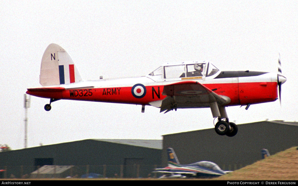 Aircraft Photo of WD325 | De Havilland DHC-1 Chipmunk T10 | UK - Army | AirHistory.net #629910