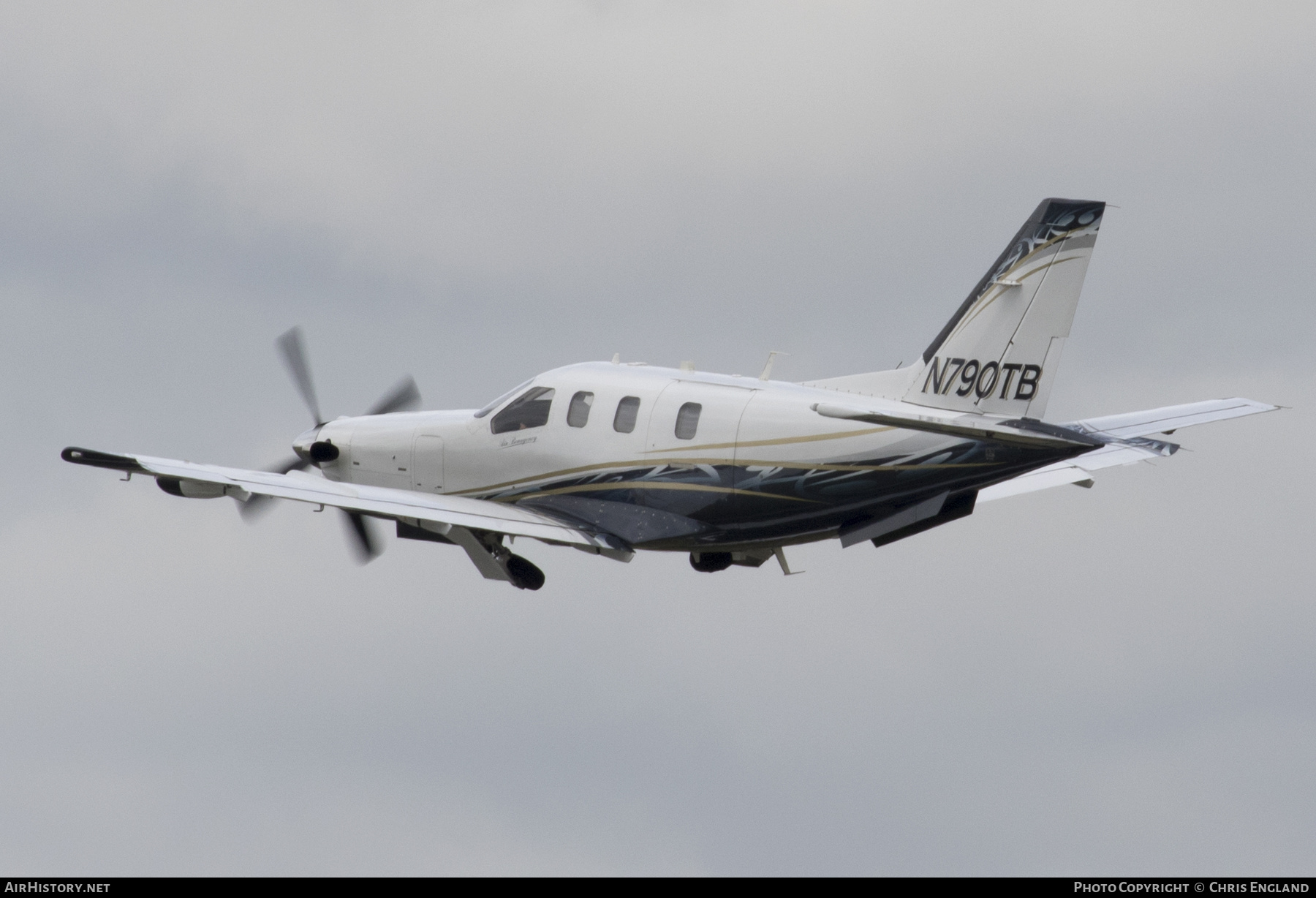 Aircraft Photo of N790TB | Socata TBM-700 | Air Beaugency | AirHistory.net #629988