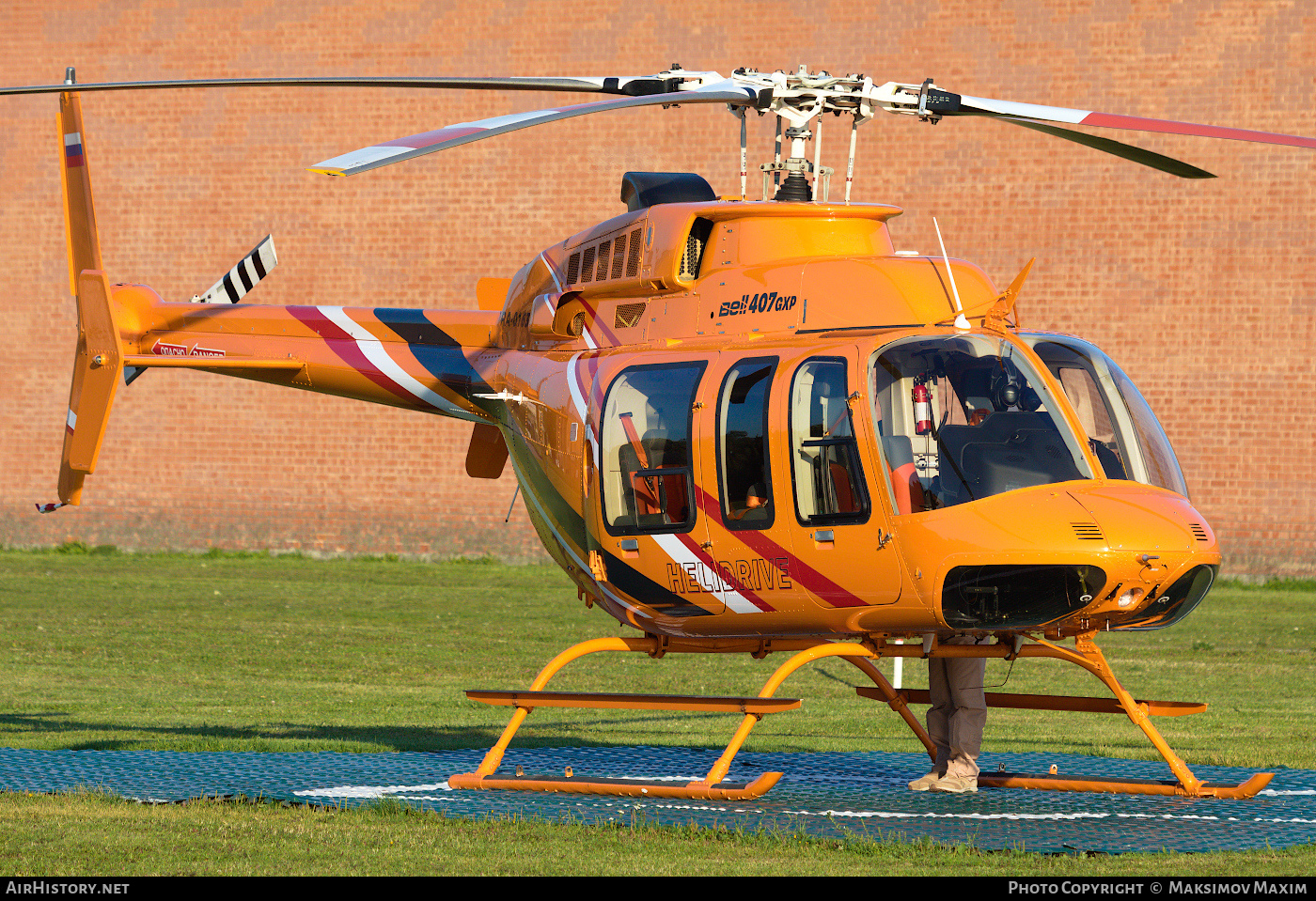 Aircraft Photo of RA-01635 | Bell 407GXP | HeliDrive | AirHistory.net #630073
